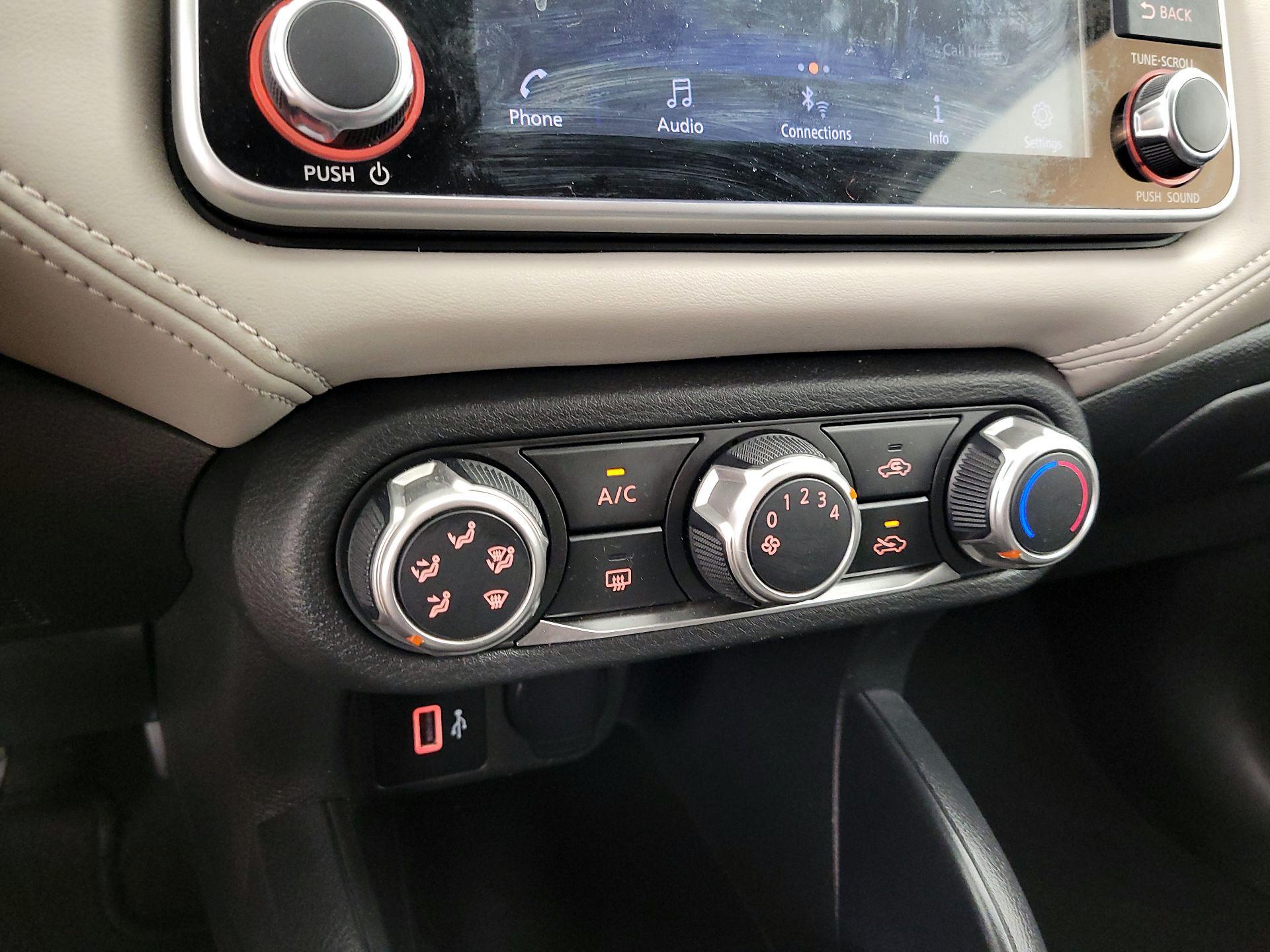 Thumbnail: 2020 Nissan Versa - 16