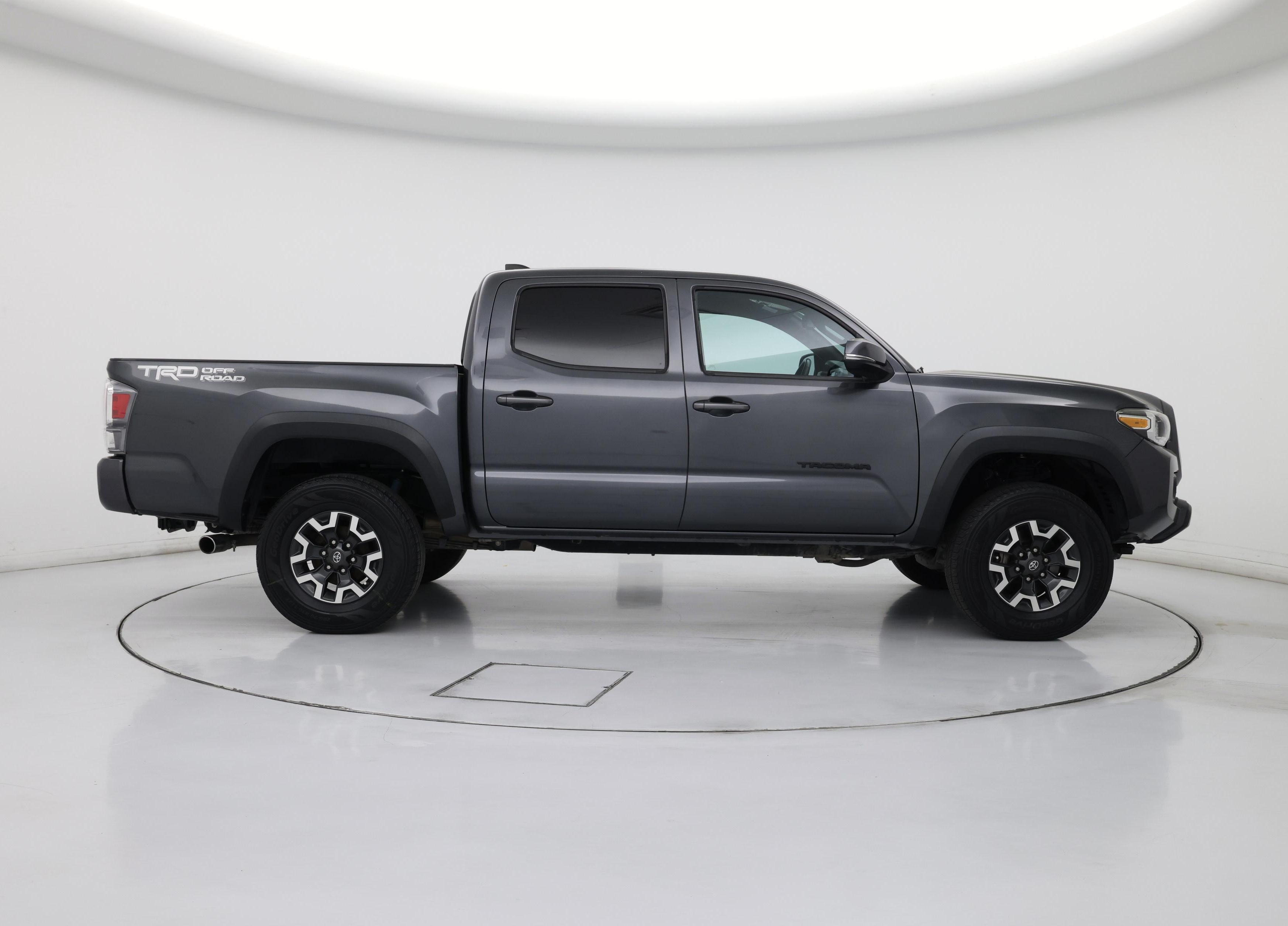 Thumbnail: 2020 Toyota Tacoma - 7