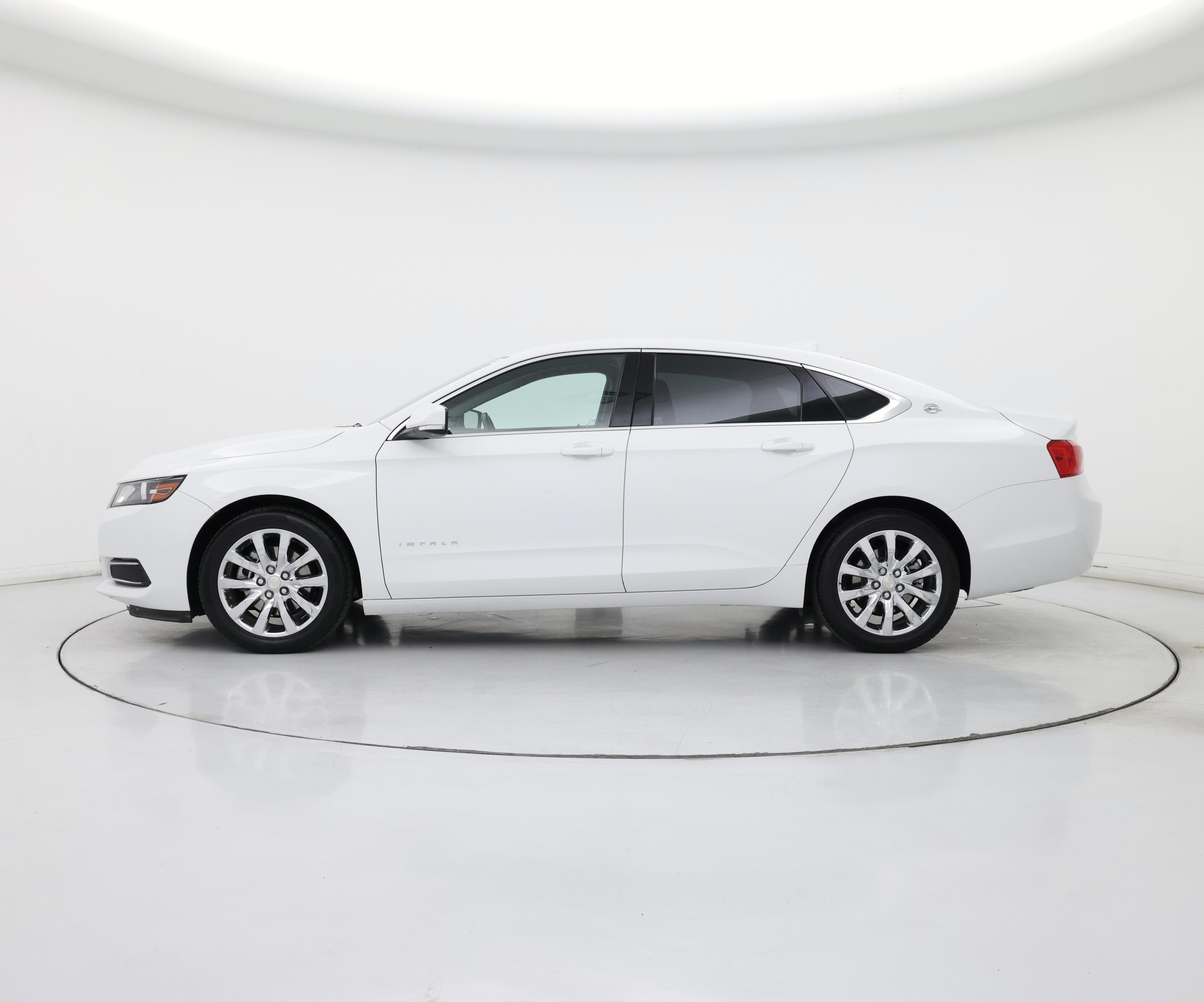 Thumbnail: 2017 Chevrolet Impala - 3