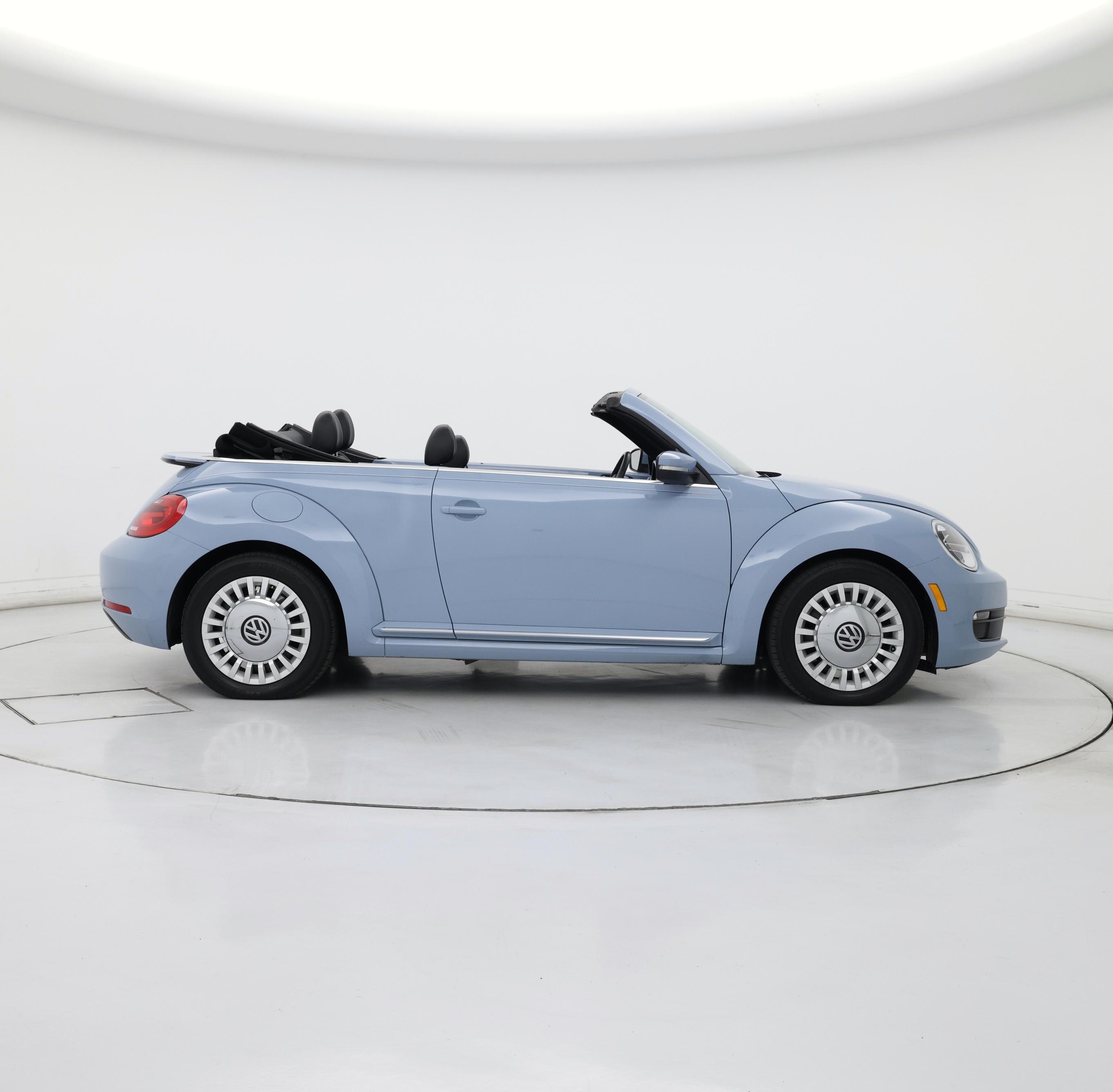 Thumbnail: 2014 Volkswagen Beetle - 7