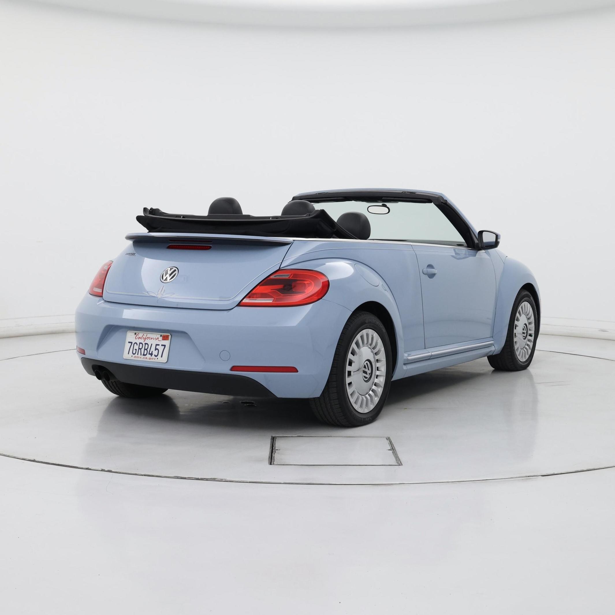 Thumbnail: 2014 Volkswagen Beetle - 8