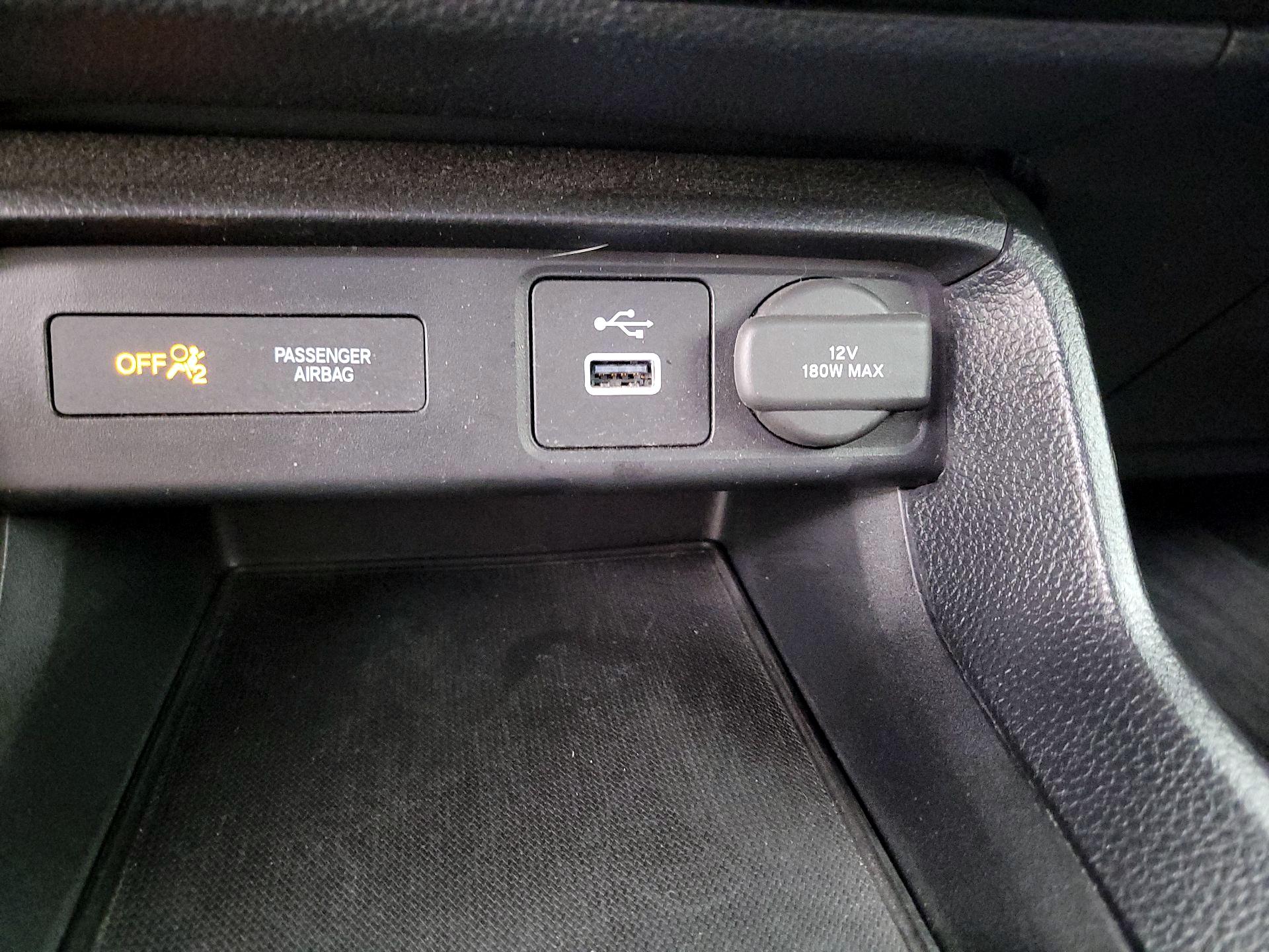 Thumbnail: 2024 Honda Civic - 18