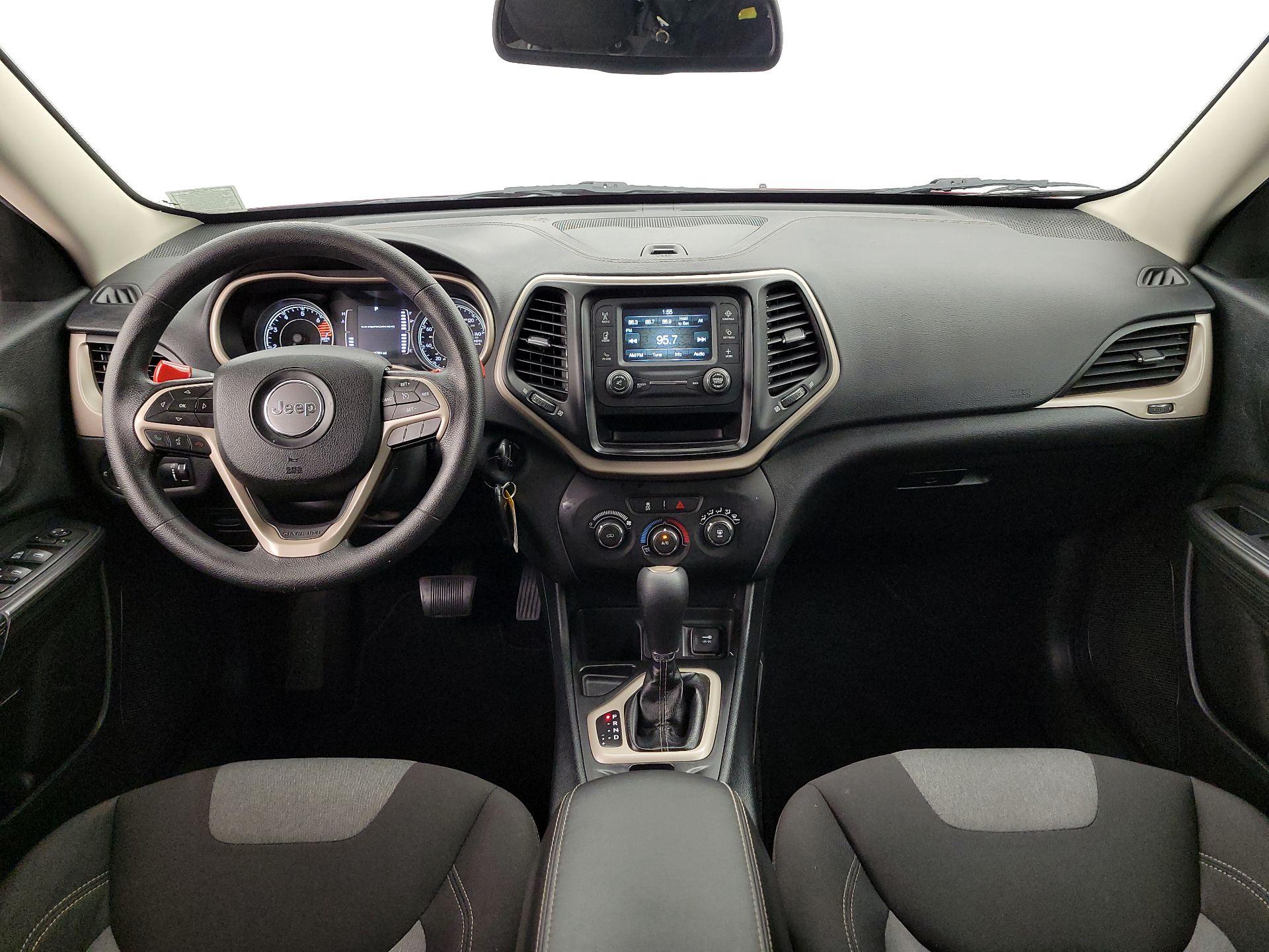Thumbnail: 2017 Jeep Cherokee - 9