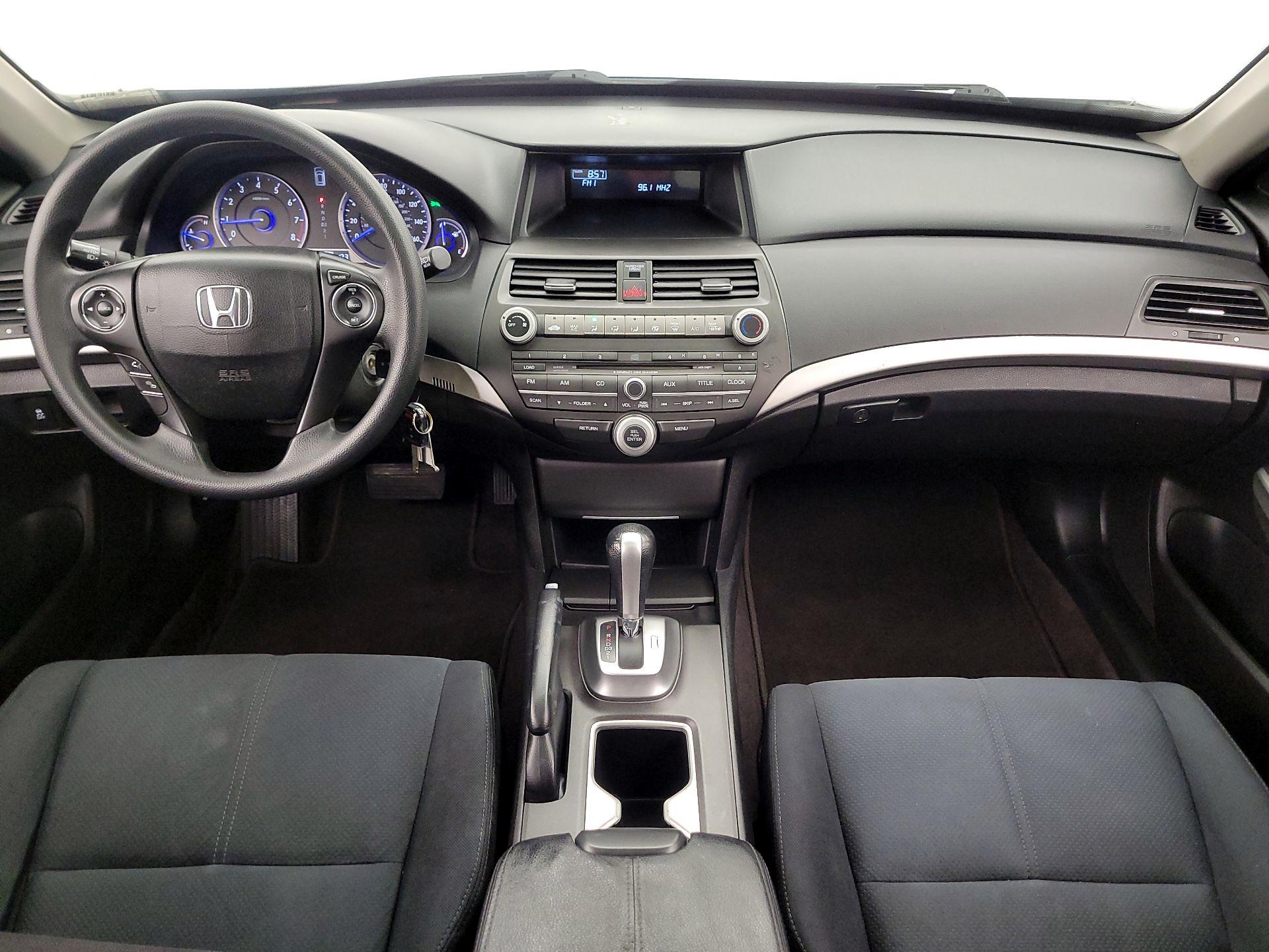 Thumbnail: 2015 Honda Accord Crosstour - 9