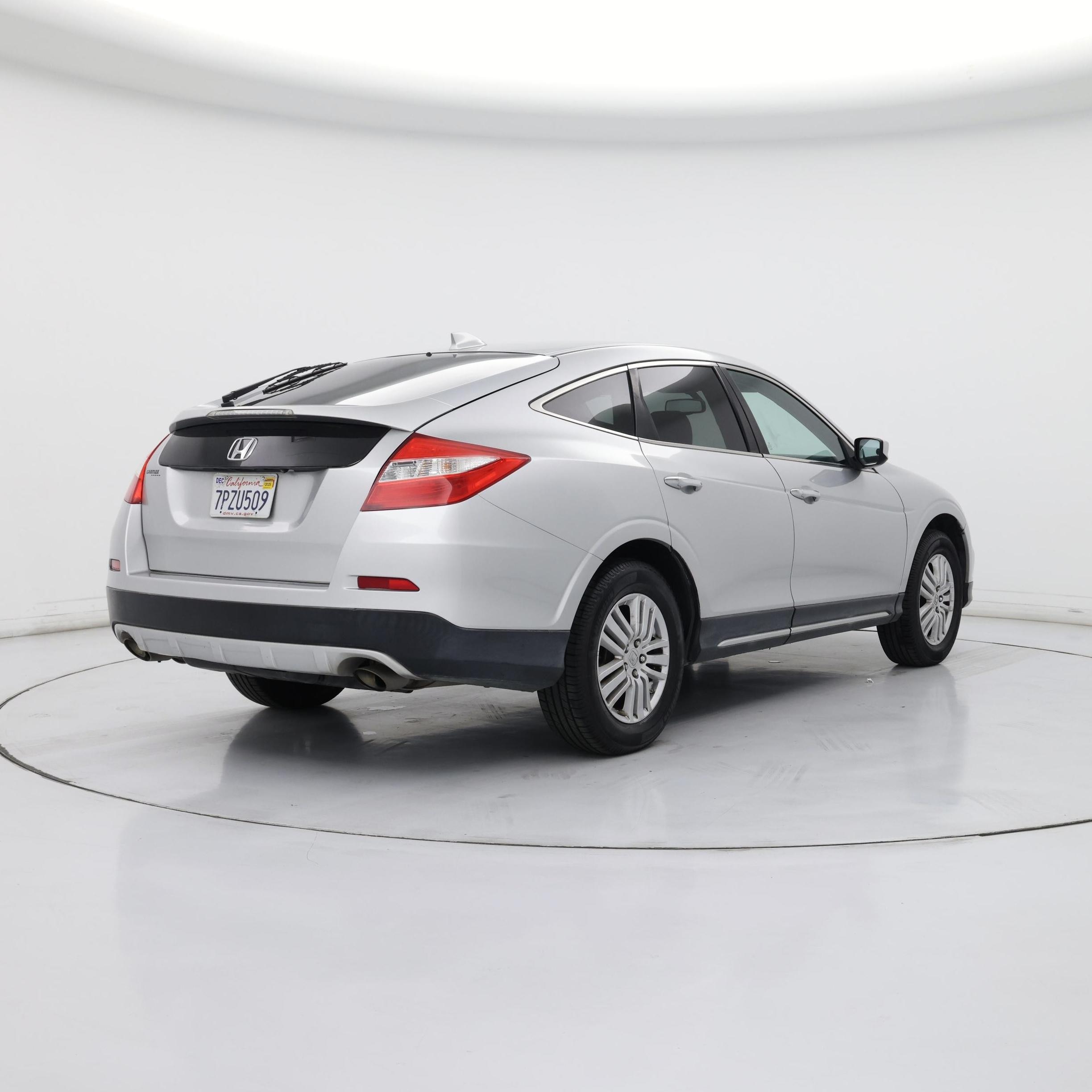 Thumbnail: 2015 Honda Accord Crosstour - 8