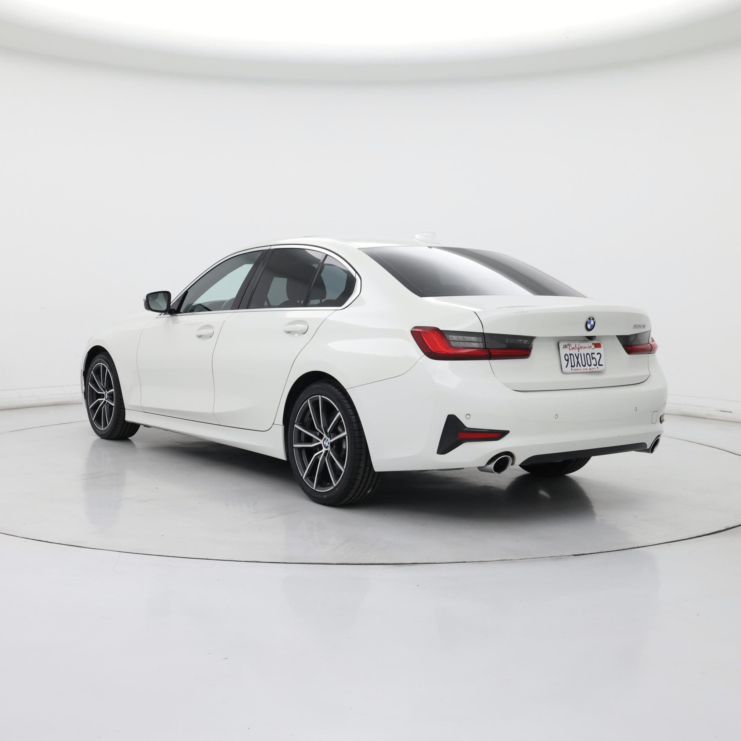 Thumbnail: 2019 BMW 3 Series - 2