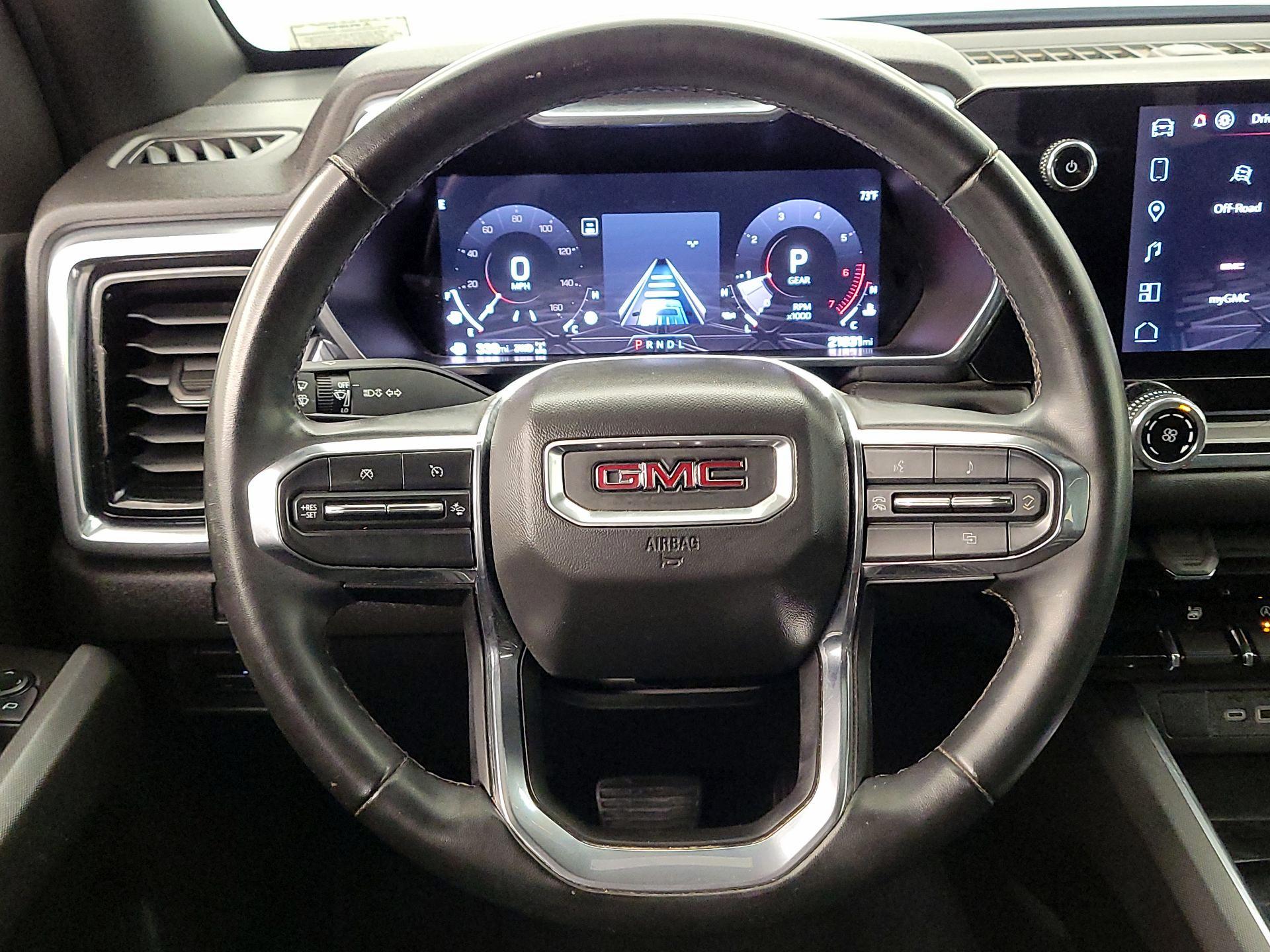 Thumbnail: 2024 GMC Canyon - 10