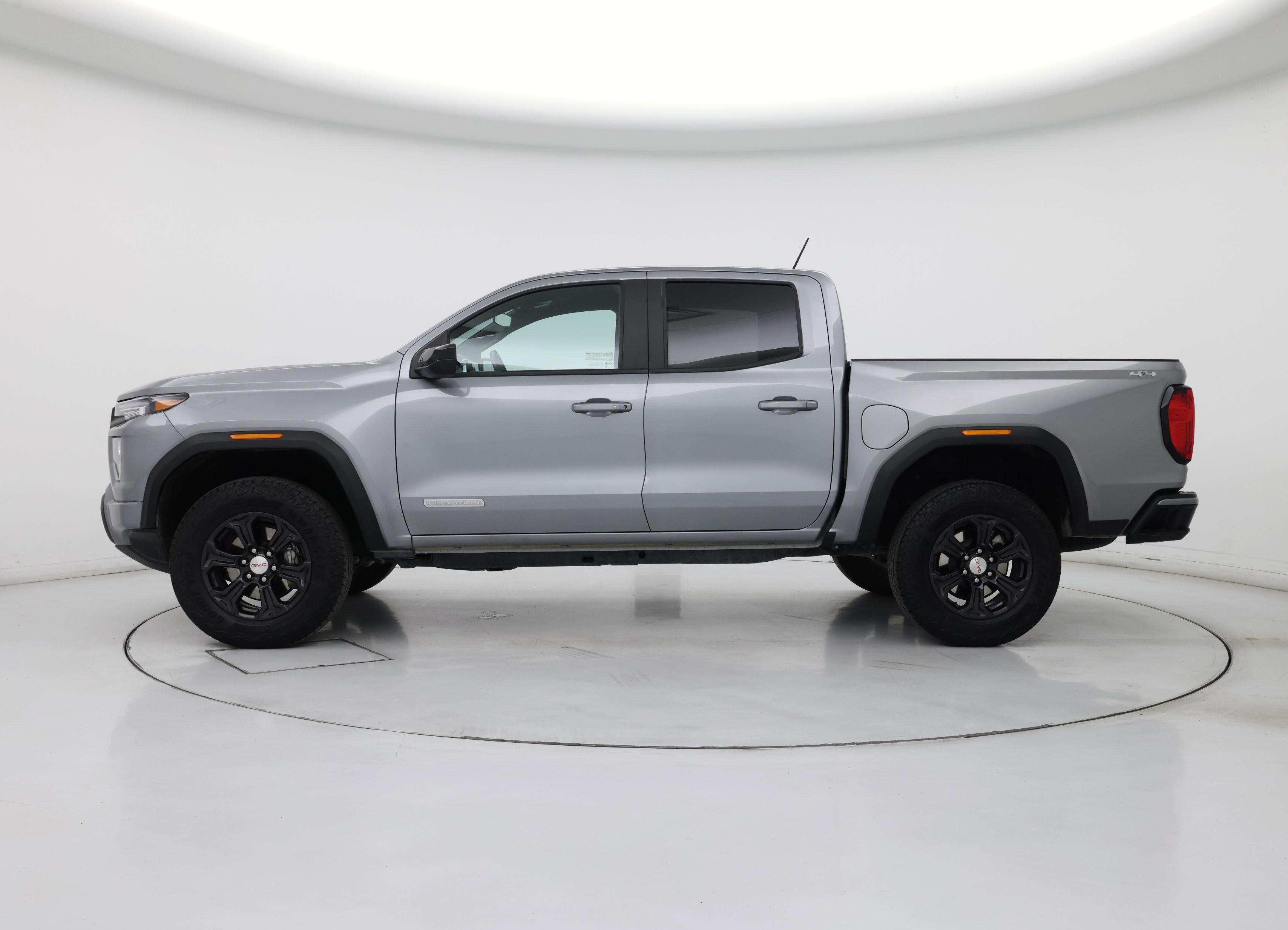 Thumbnail: 2024 GMC Canyon - 3