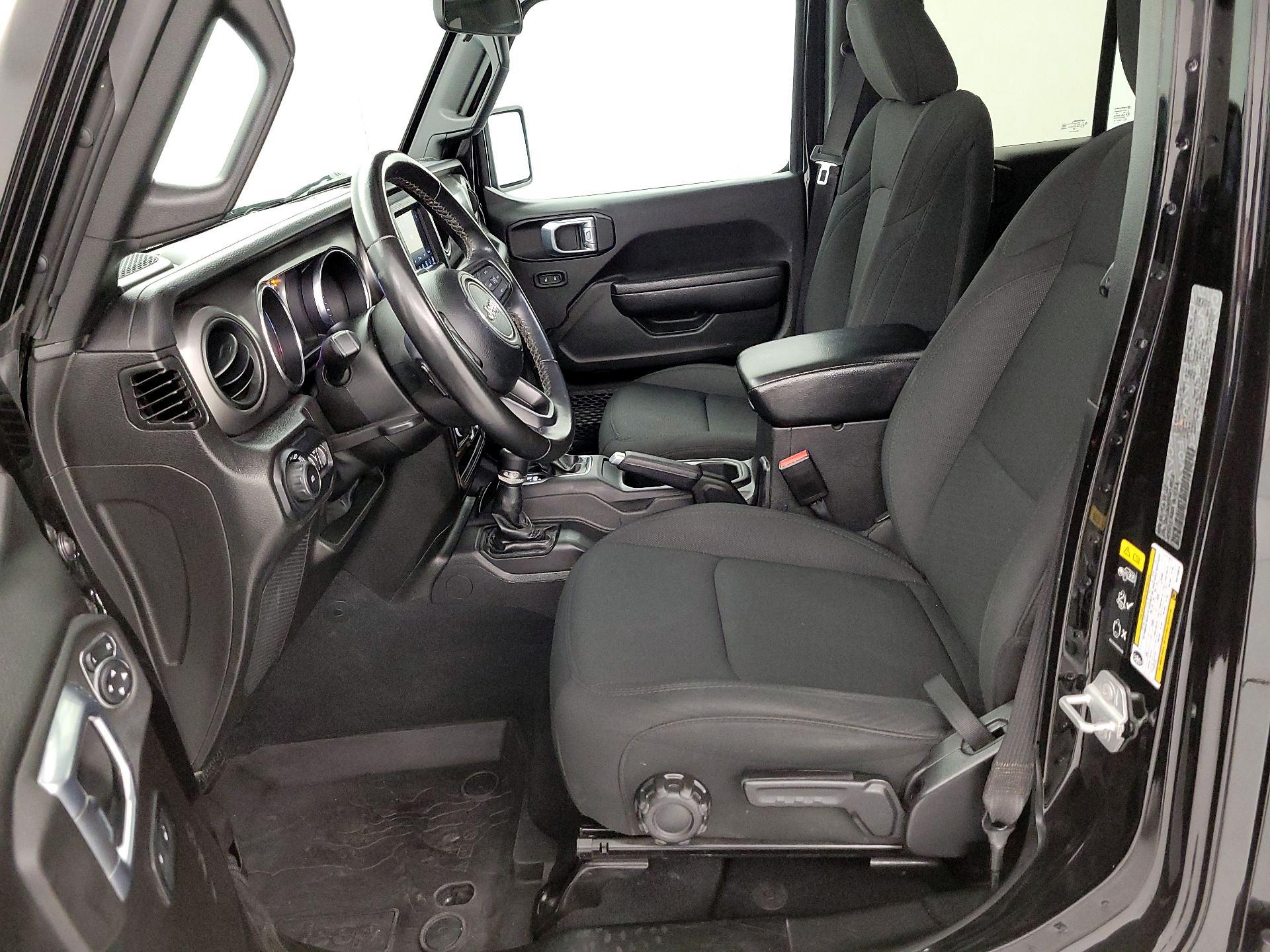 Thumbnail: 2022 Jeep Wrangler - 11