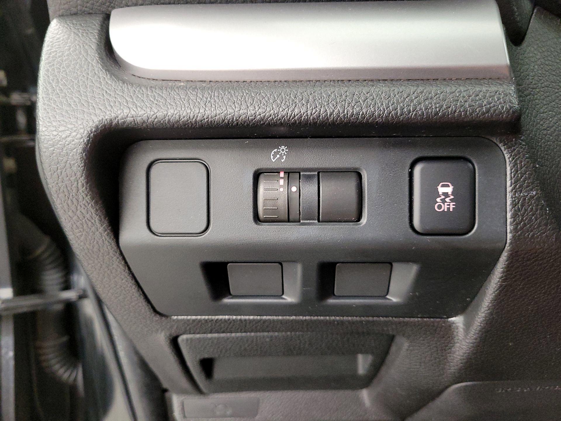 Thumbnail: 2014 Subaru Forester - 13