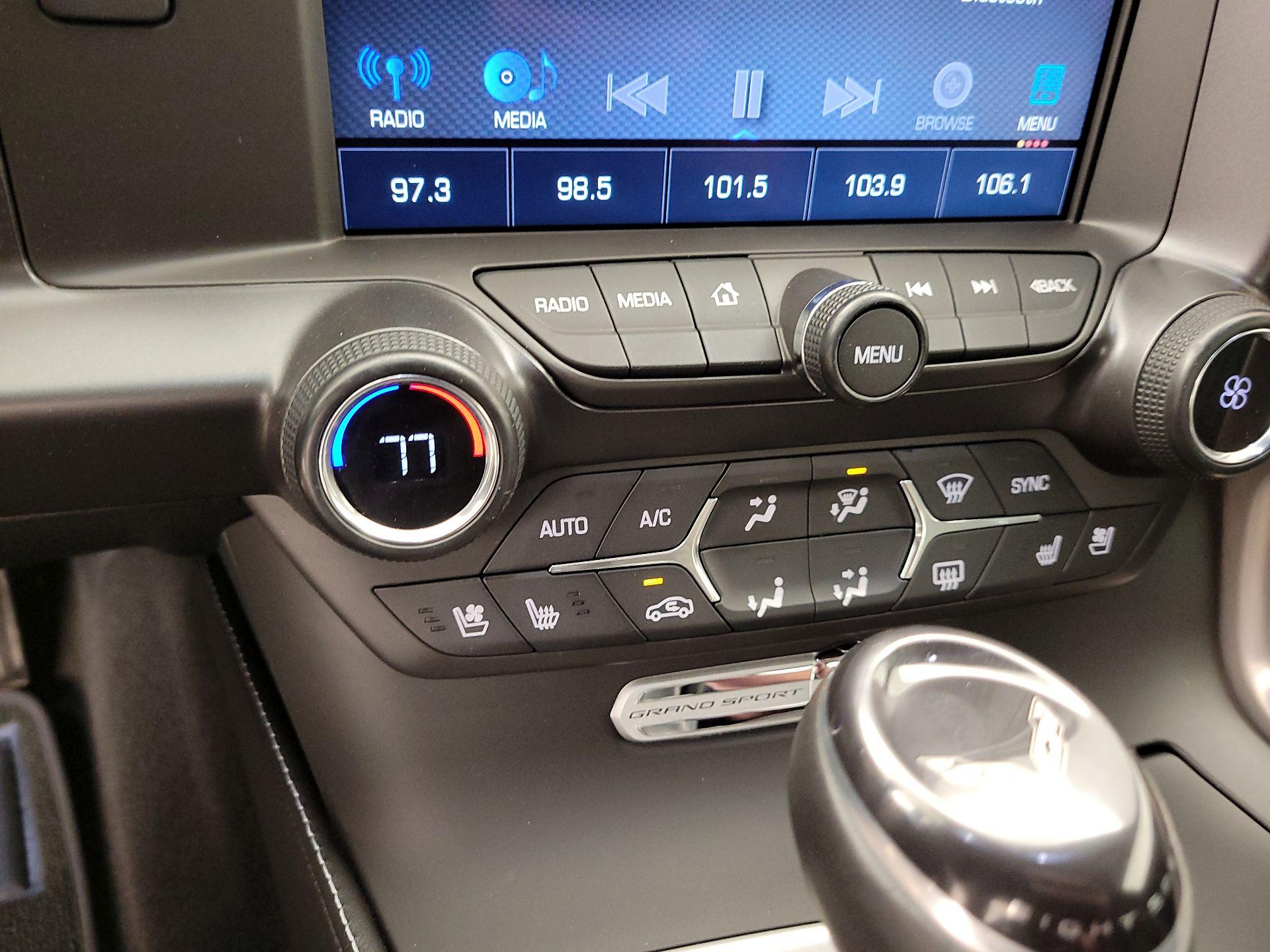 Thumbnail: 2019 Chevrolet Corvette - 16