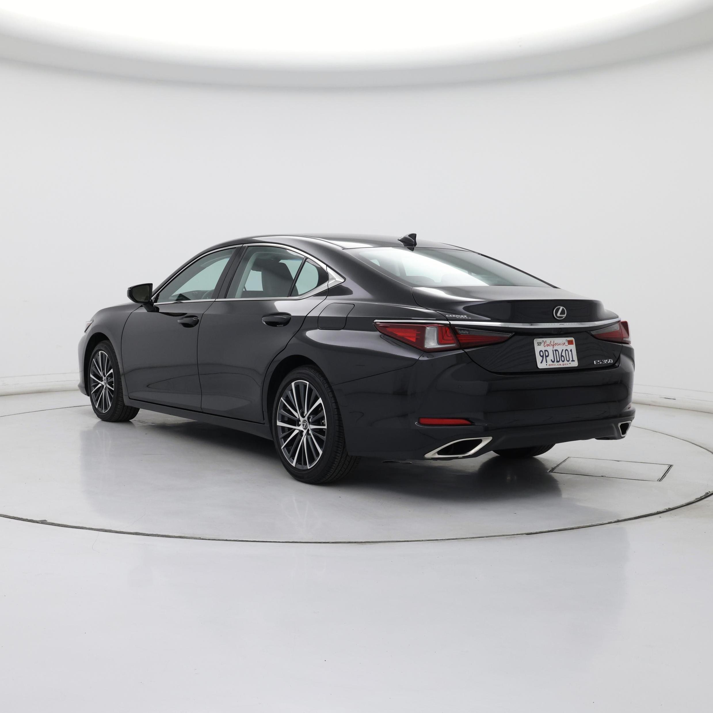 Thumbnail: 2025 Lexus ES - 2