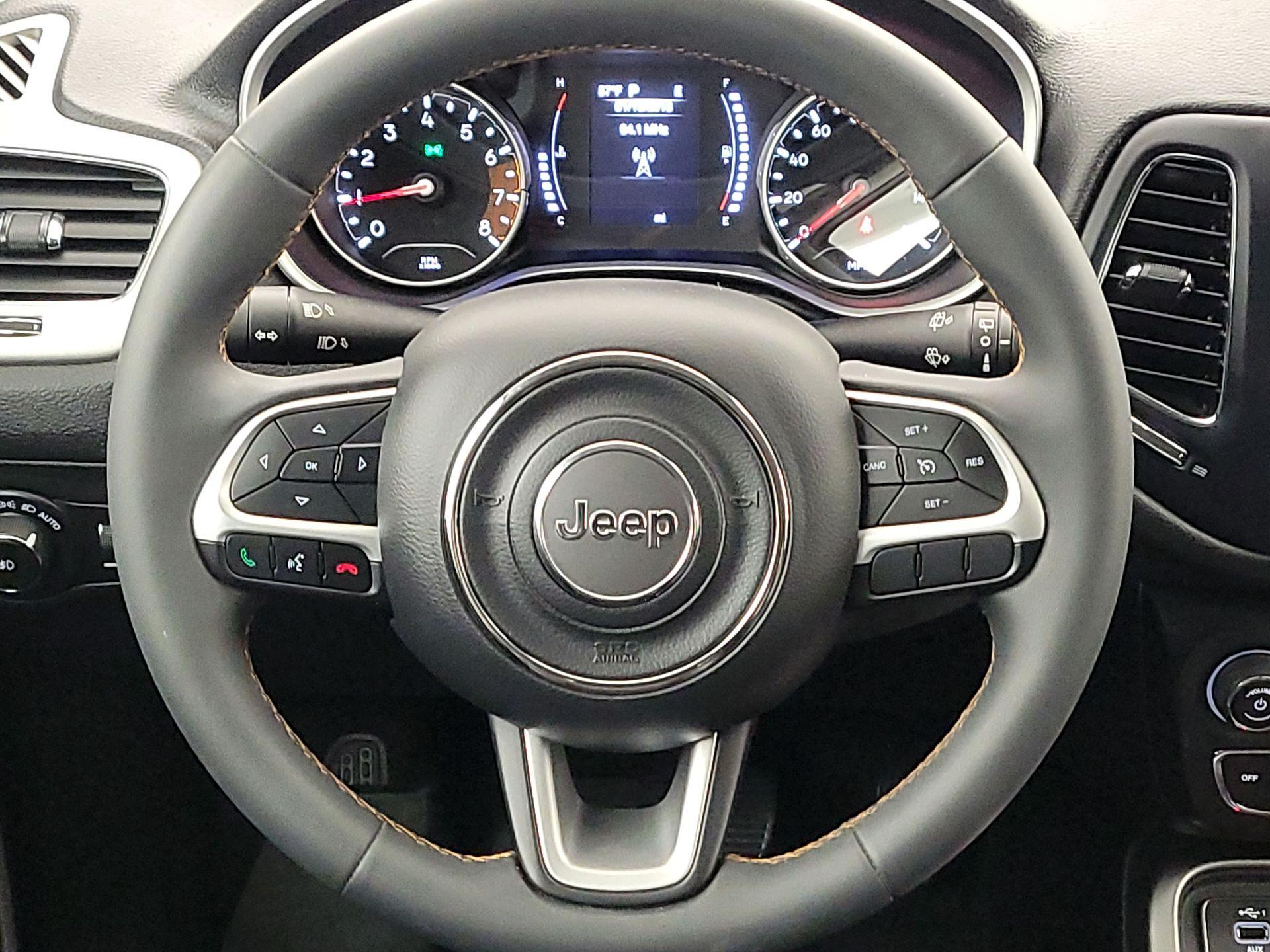 Thumbnail: 2021 Jeep Compass - 10