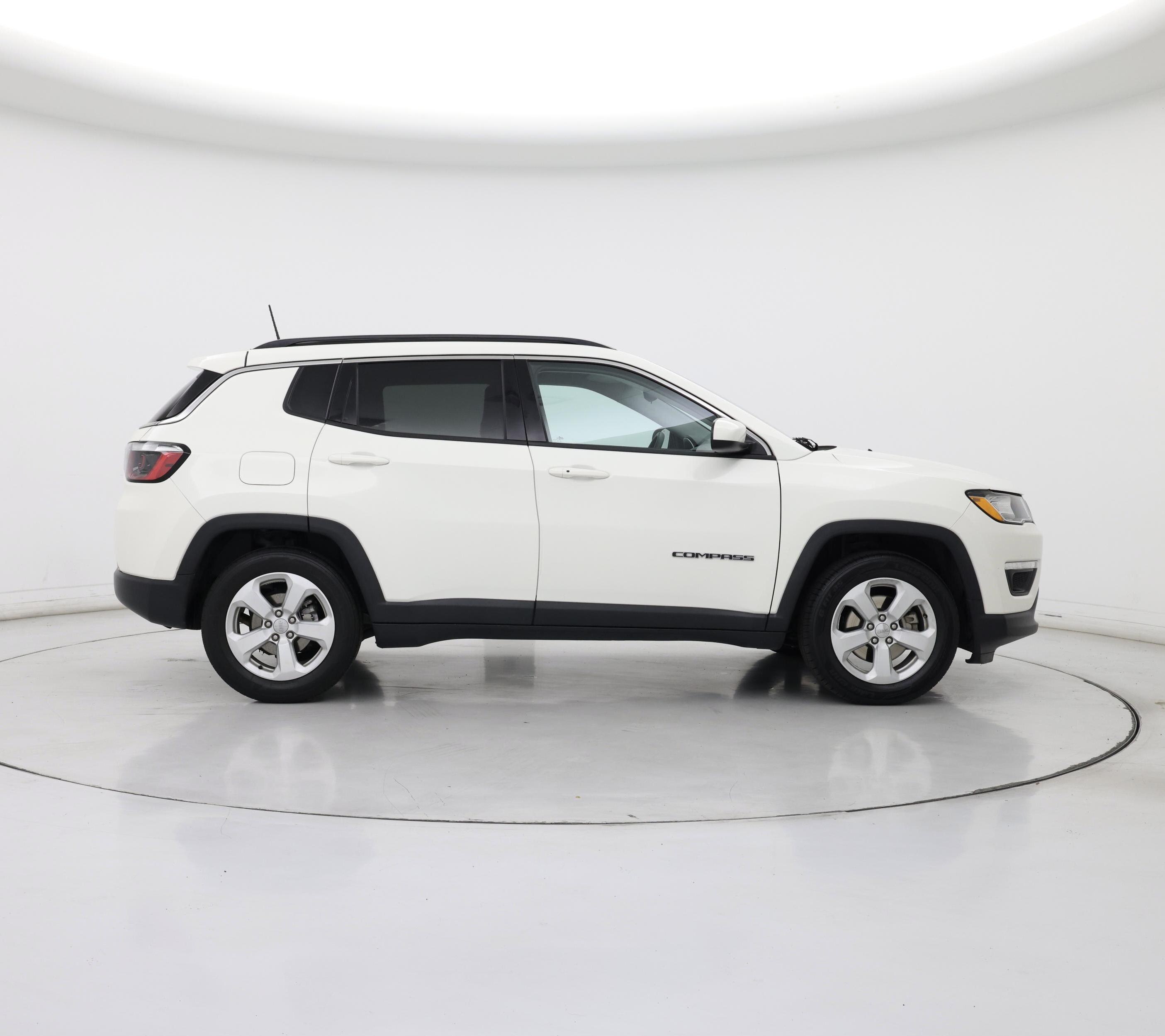 Thumbnail: 2021 Jeep Compass - 7