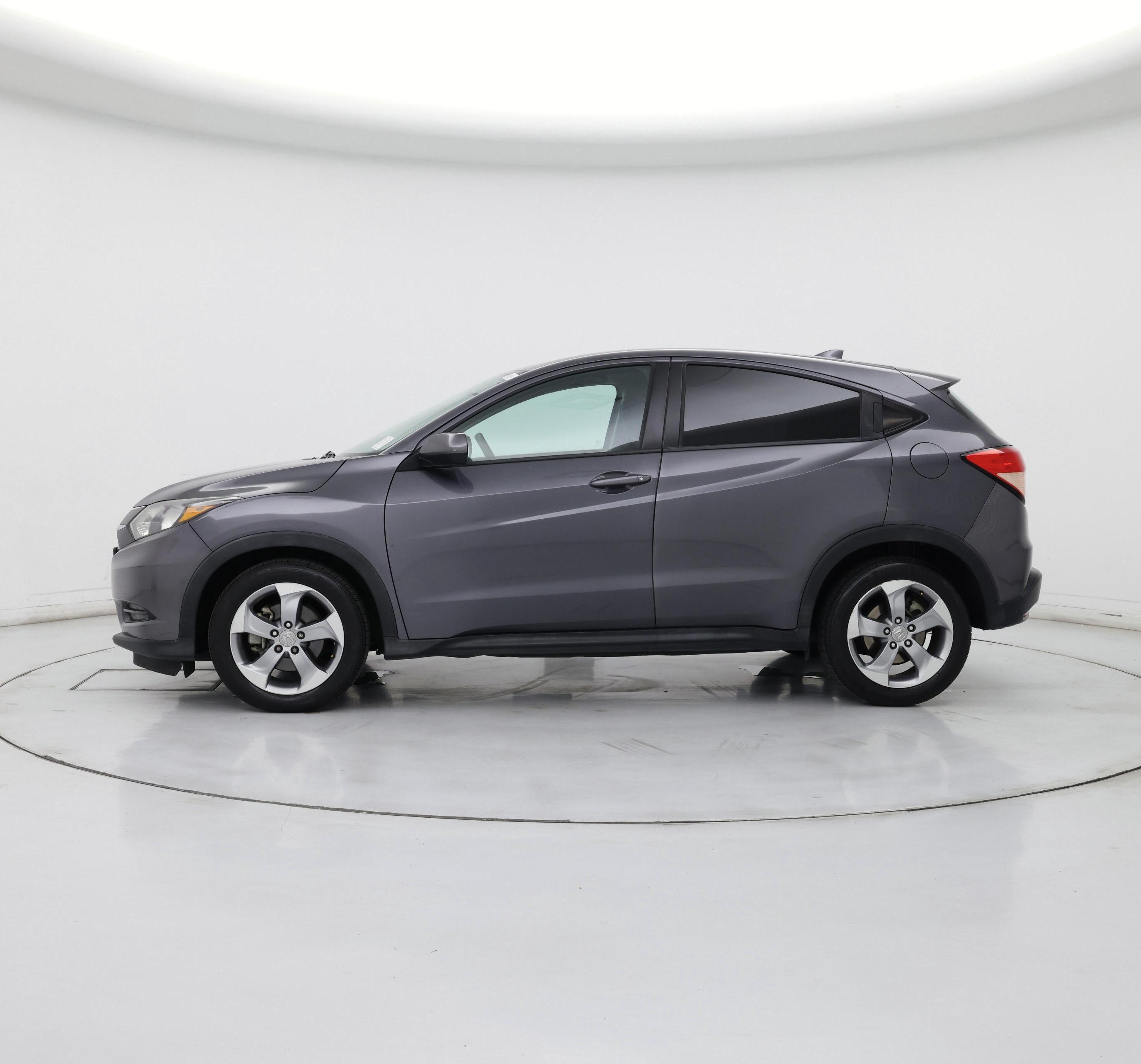Thumbnail: 2017 Honda HR-V - 3