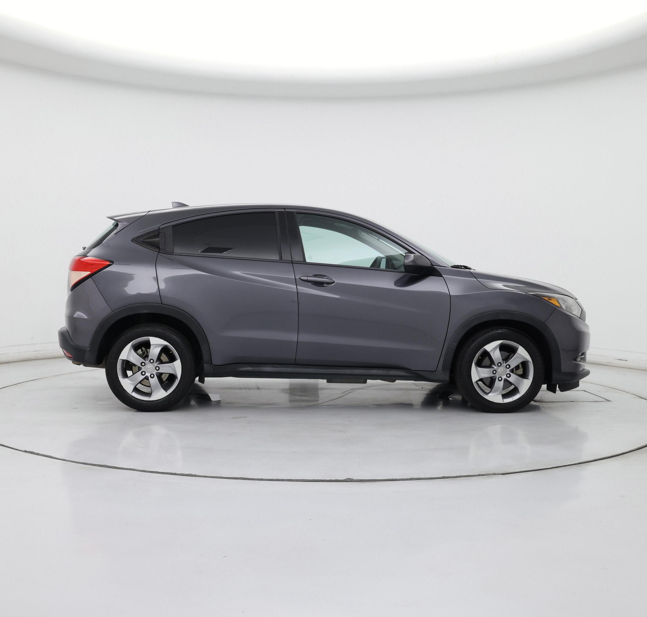 Thumbnail: 2017 Honda HR-V - 7