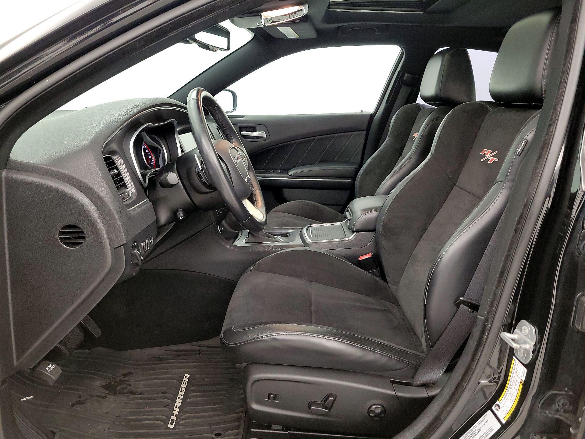 Thumbnail: 2015 Dodge Charger - 11