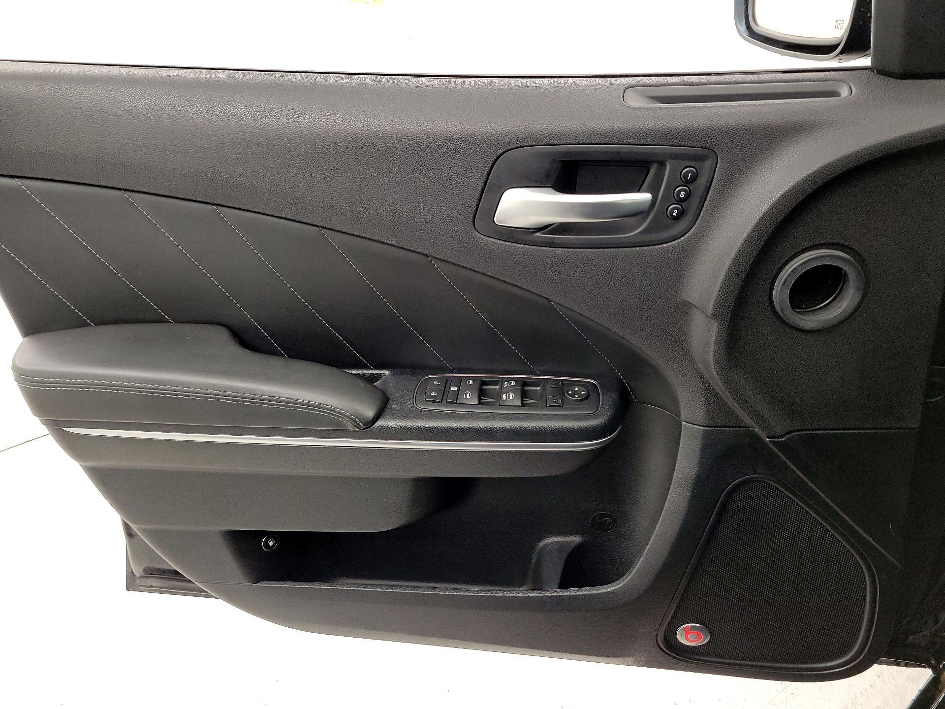 Thumbnail: 2015 Dodge Charger - 12