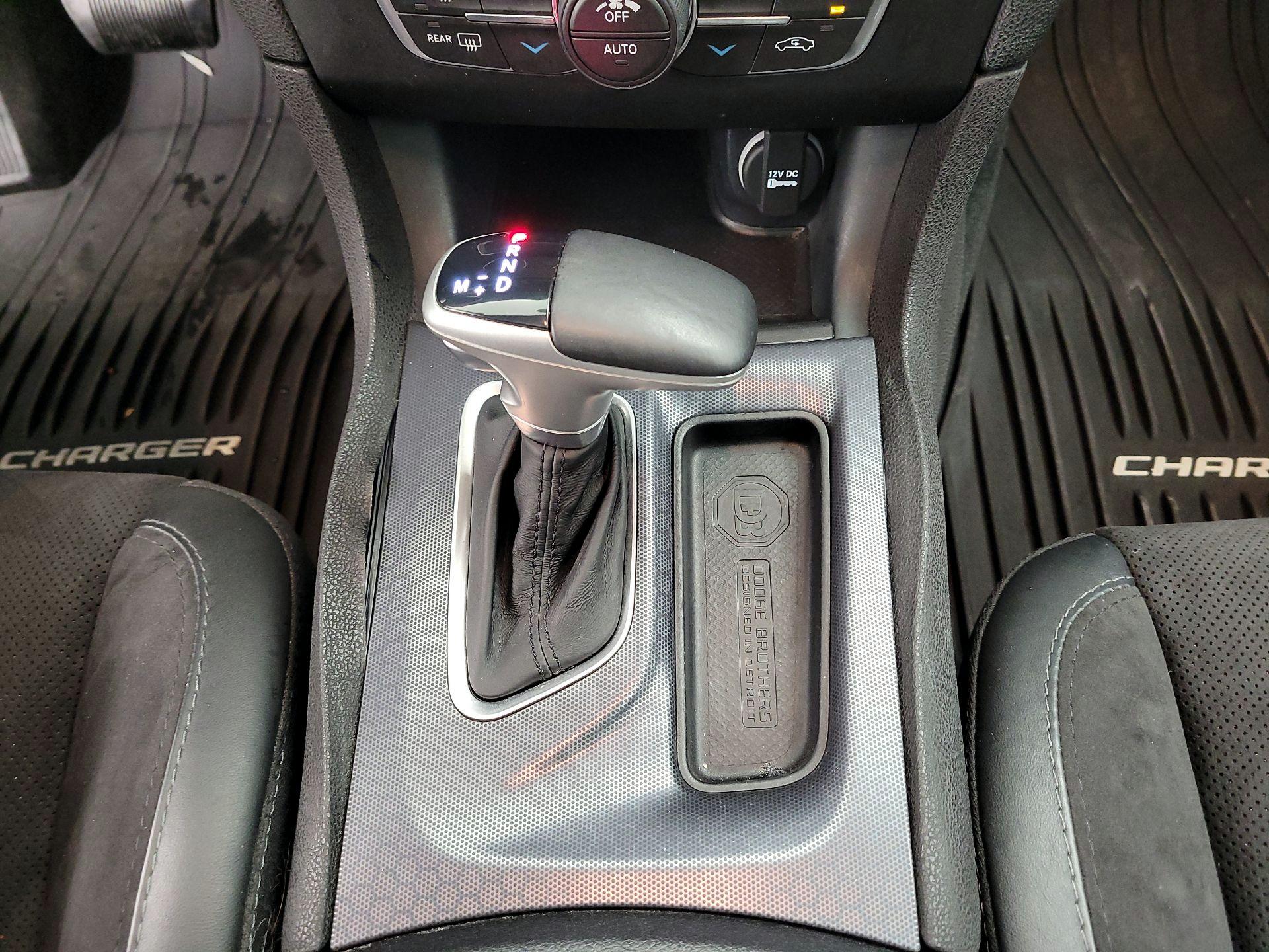 Thumbnail: 2015 Dodge Charger - 18