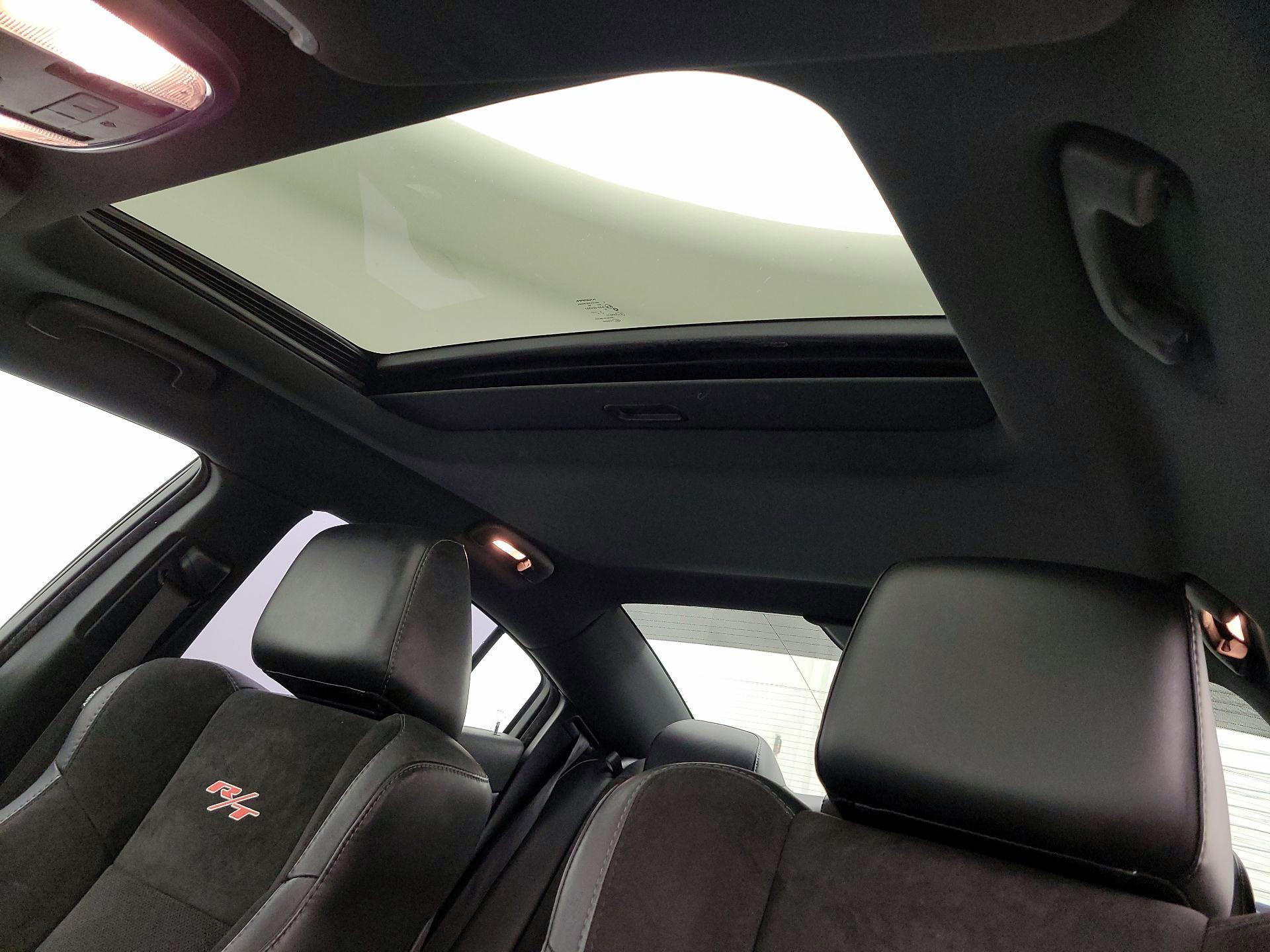 Thumbnail: 2015 Dodge Charger - 20