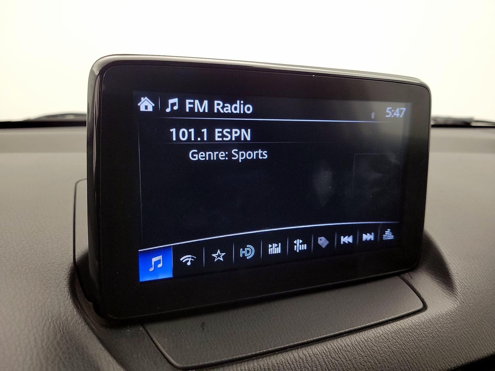 Thumbnail: 2017 Toyota Yaris iA - 15