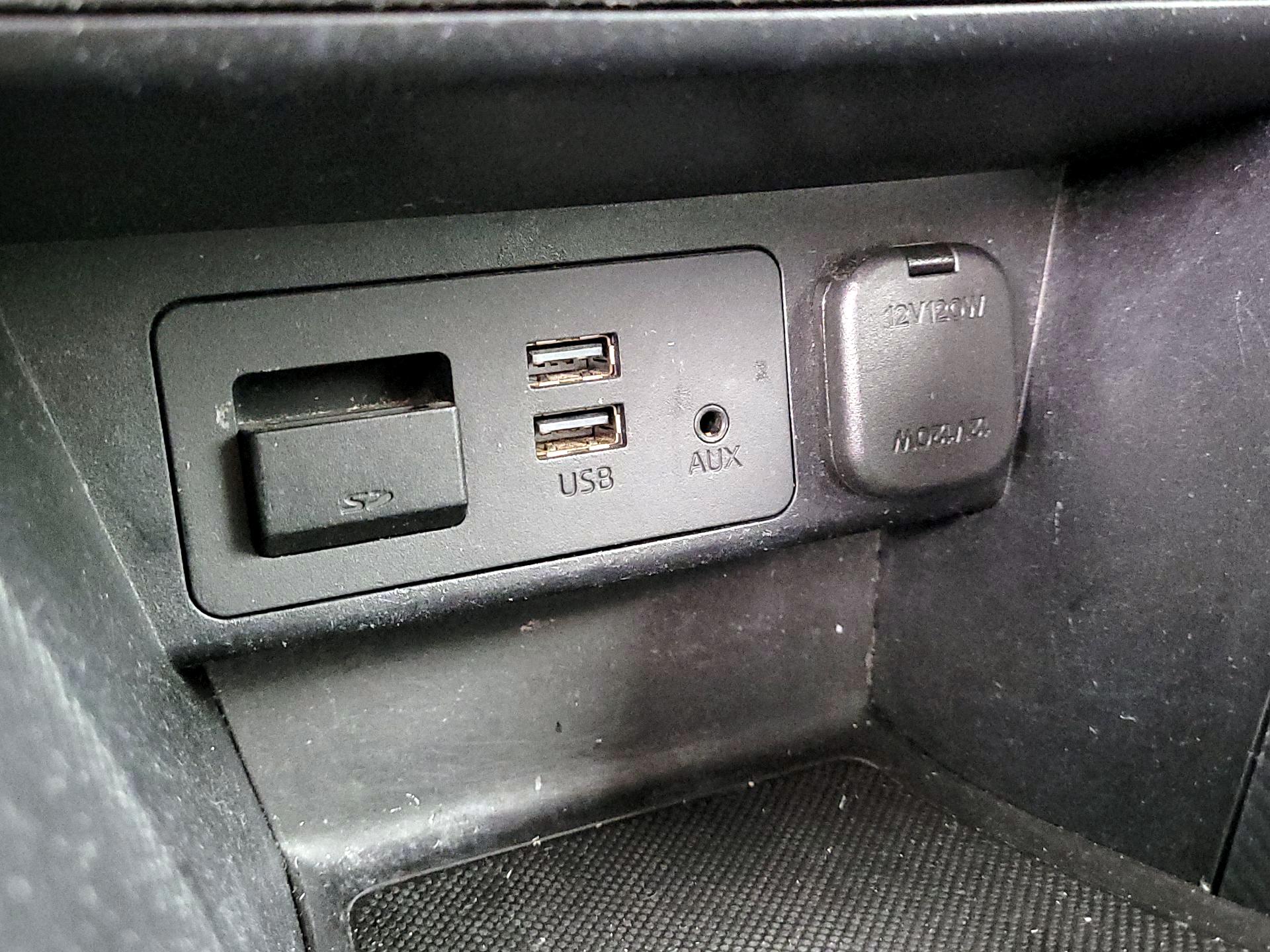 Thumbnail: 2017 Toyota Yaris iA - 18