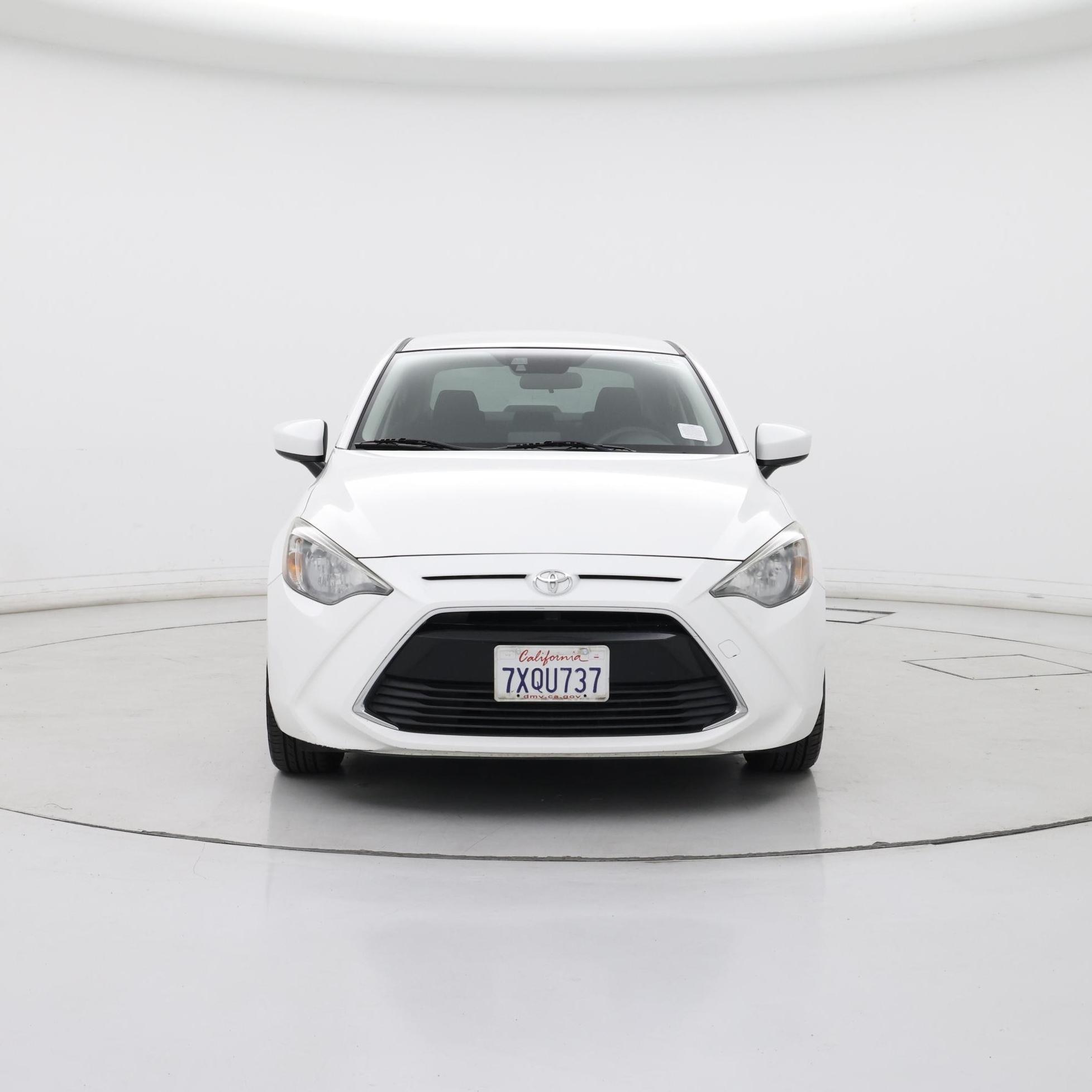 Thumbnail: 2017 Toyota Yaris iA - 5