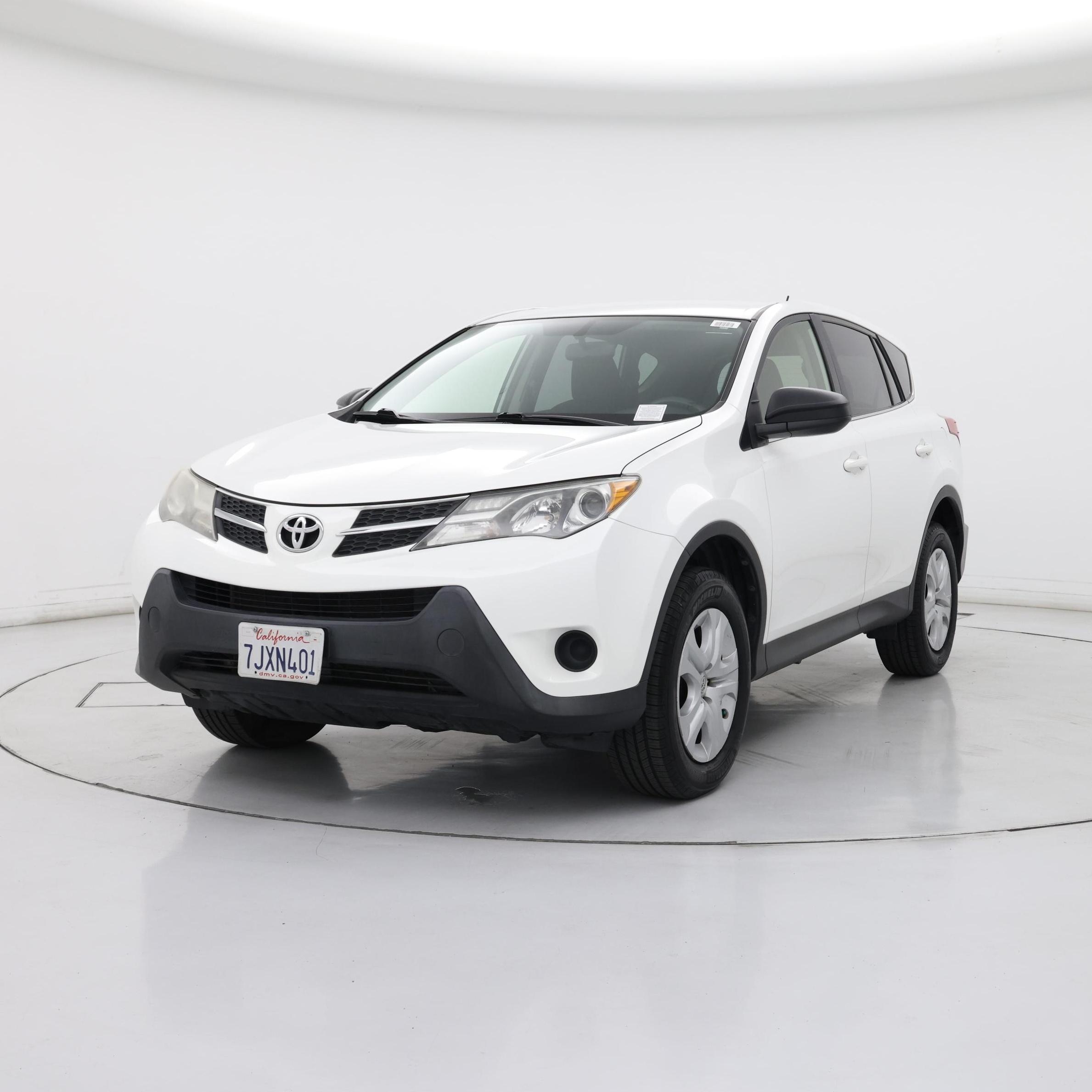 Thumbnail: 2015 Toyota RAV4 - 4