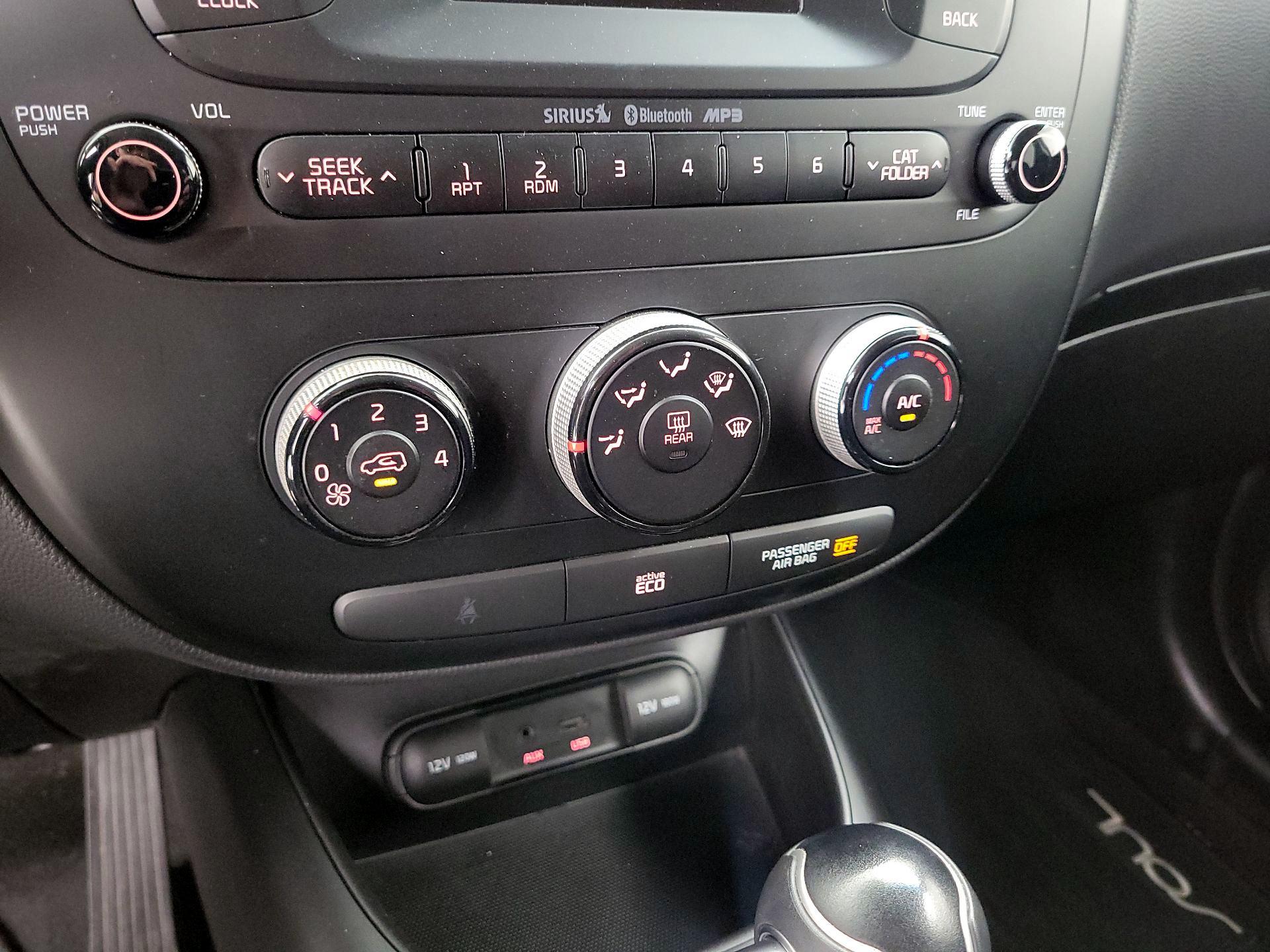 Thumbnail: 2014 Kia Soul - 15