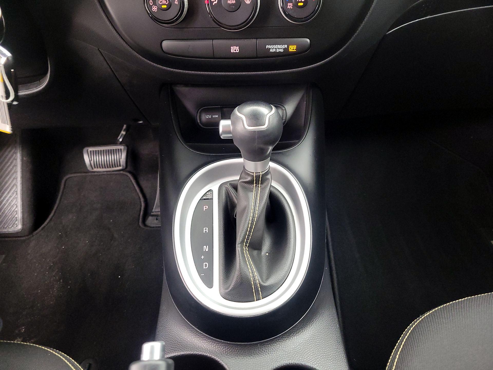 Thumbnail: 2014 Kia Soul - 16