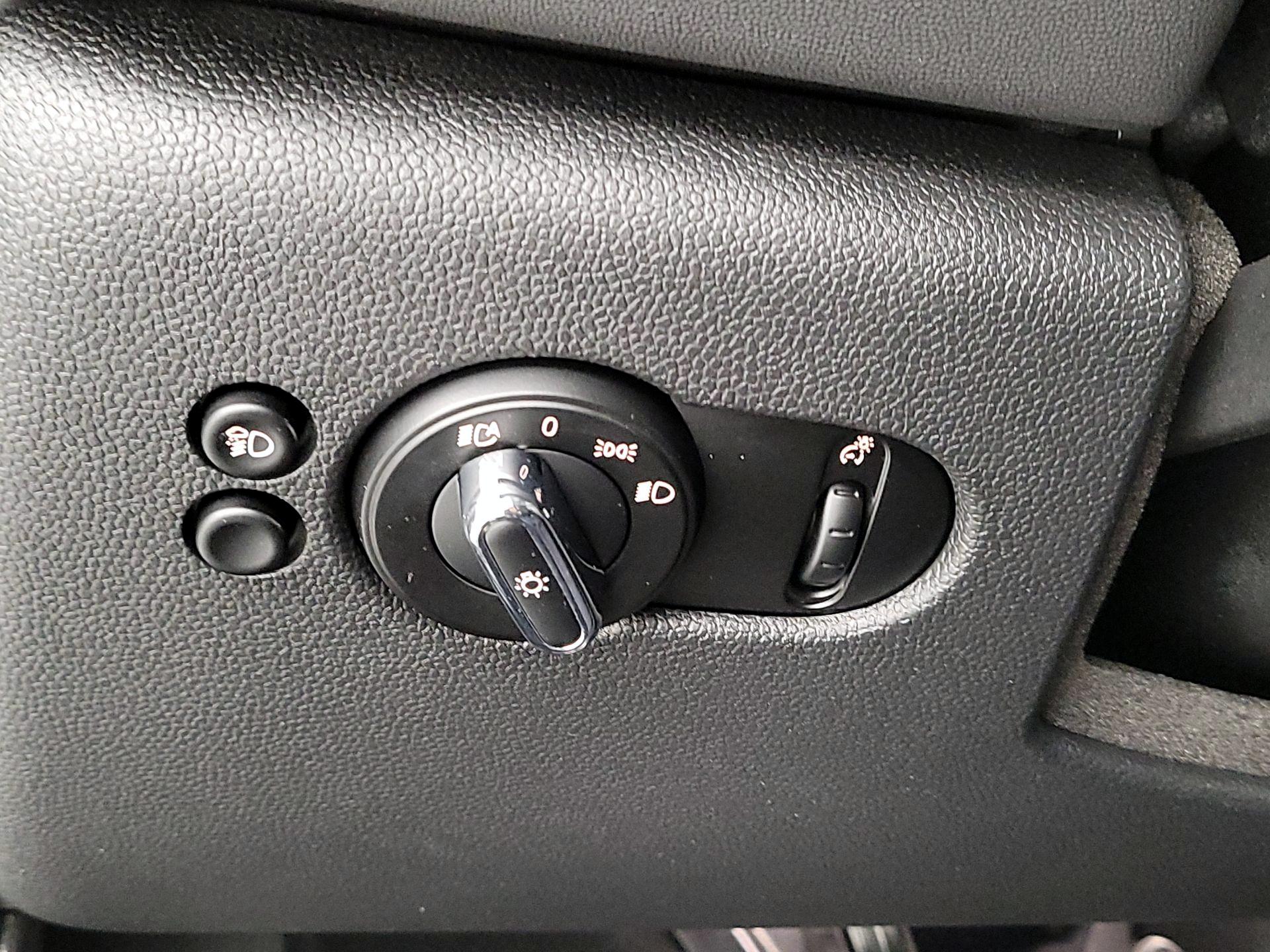 Thumbnail: 2023 MINI Cooper Hardtop - 13