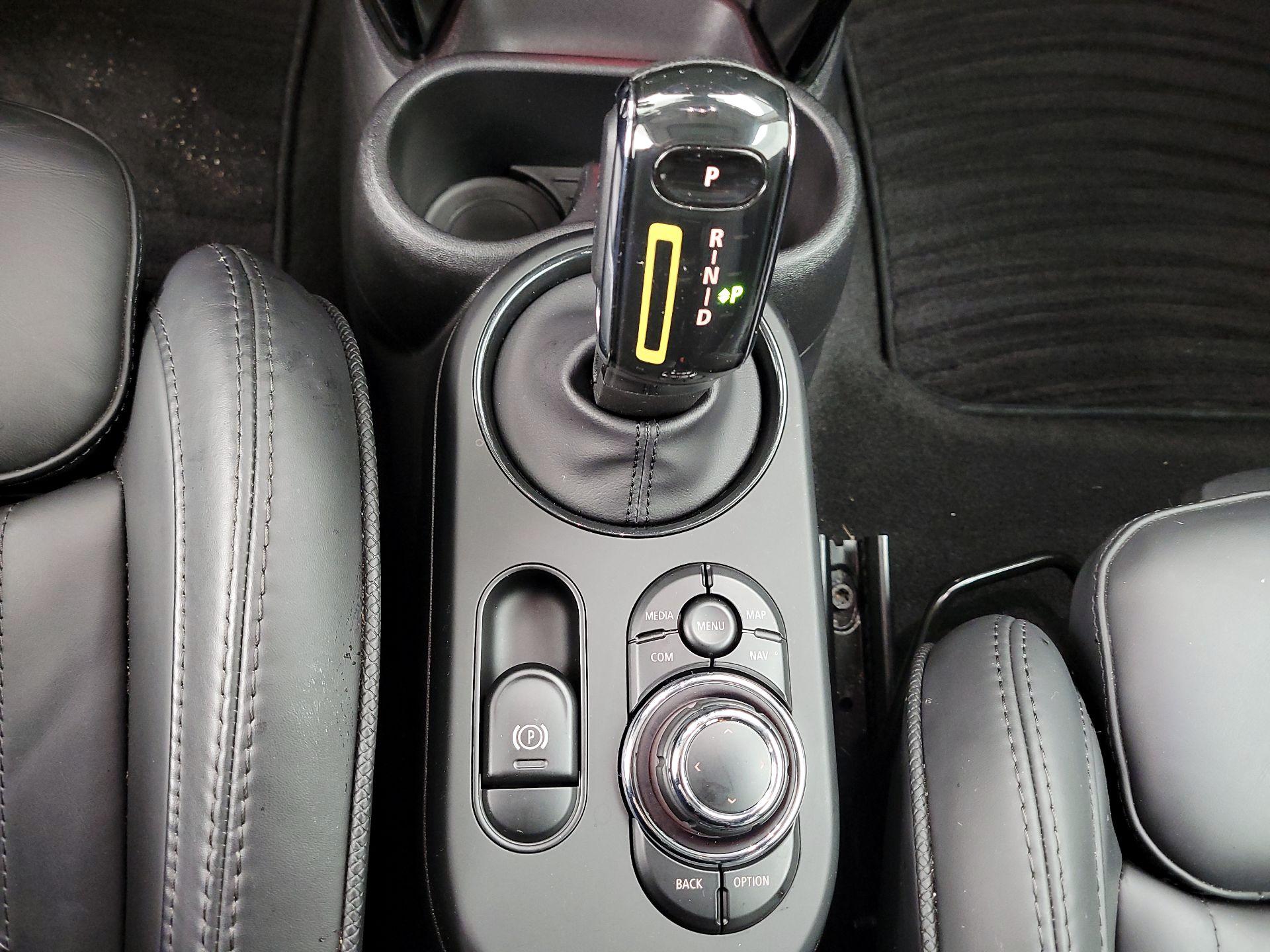 Thumbnail: 2023 MINI Cooper Hardtop - 18