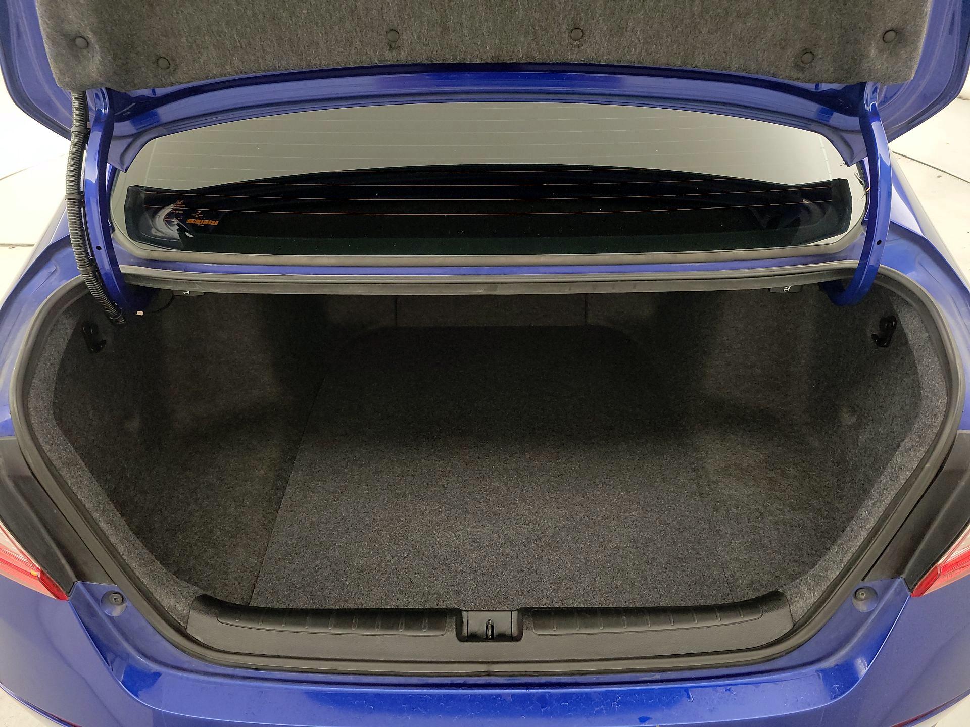 Thumbnail: 2019 Honda Accord - 20