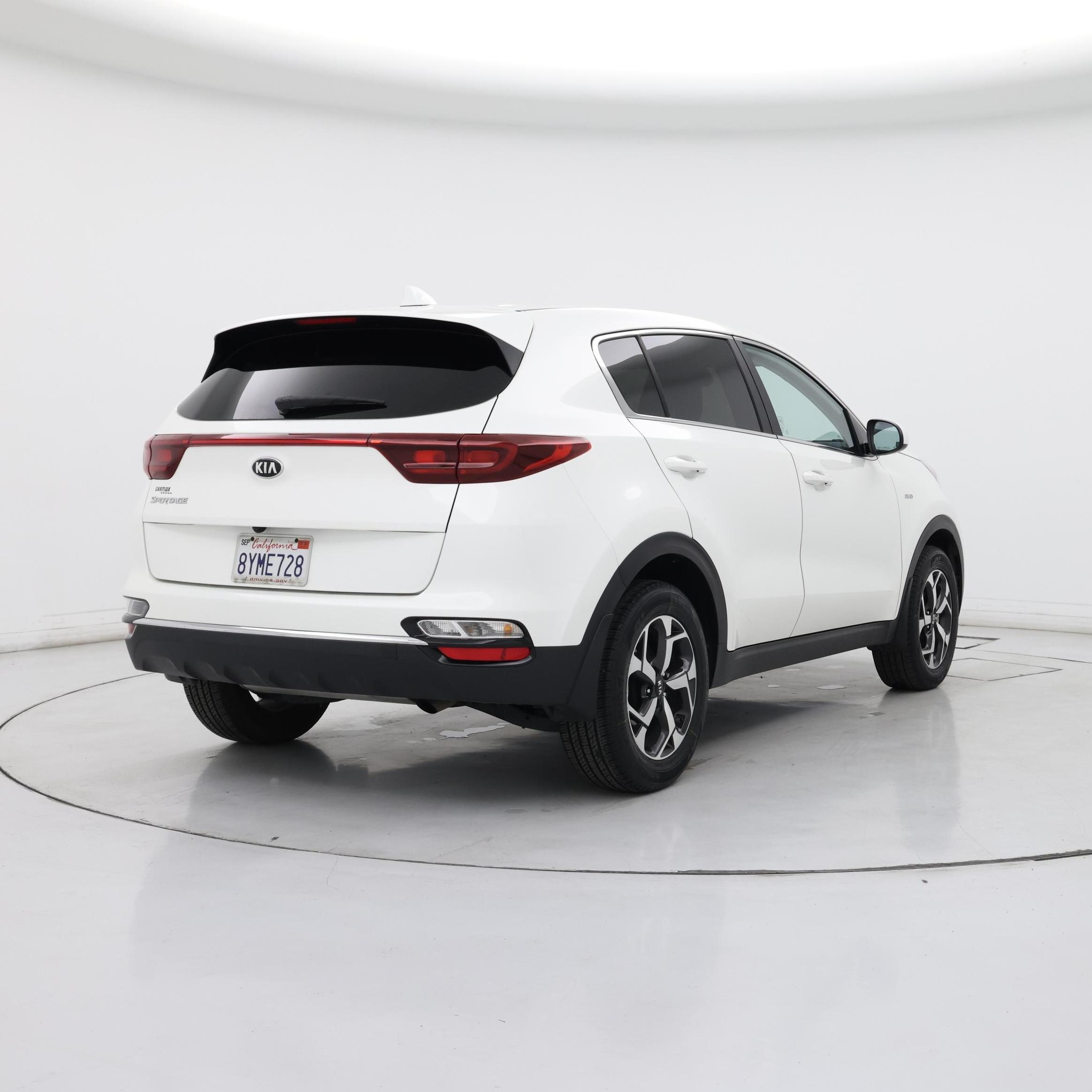 Thumbnail: 2022 Kia Sportage - 8