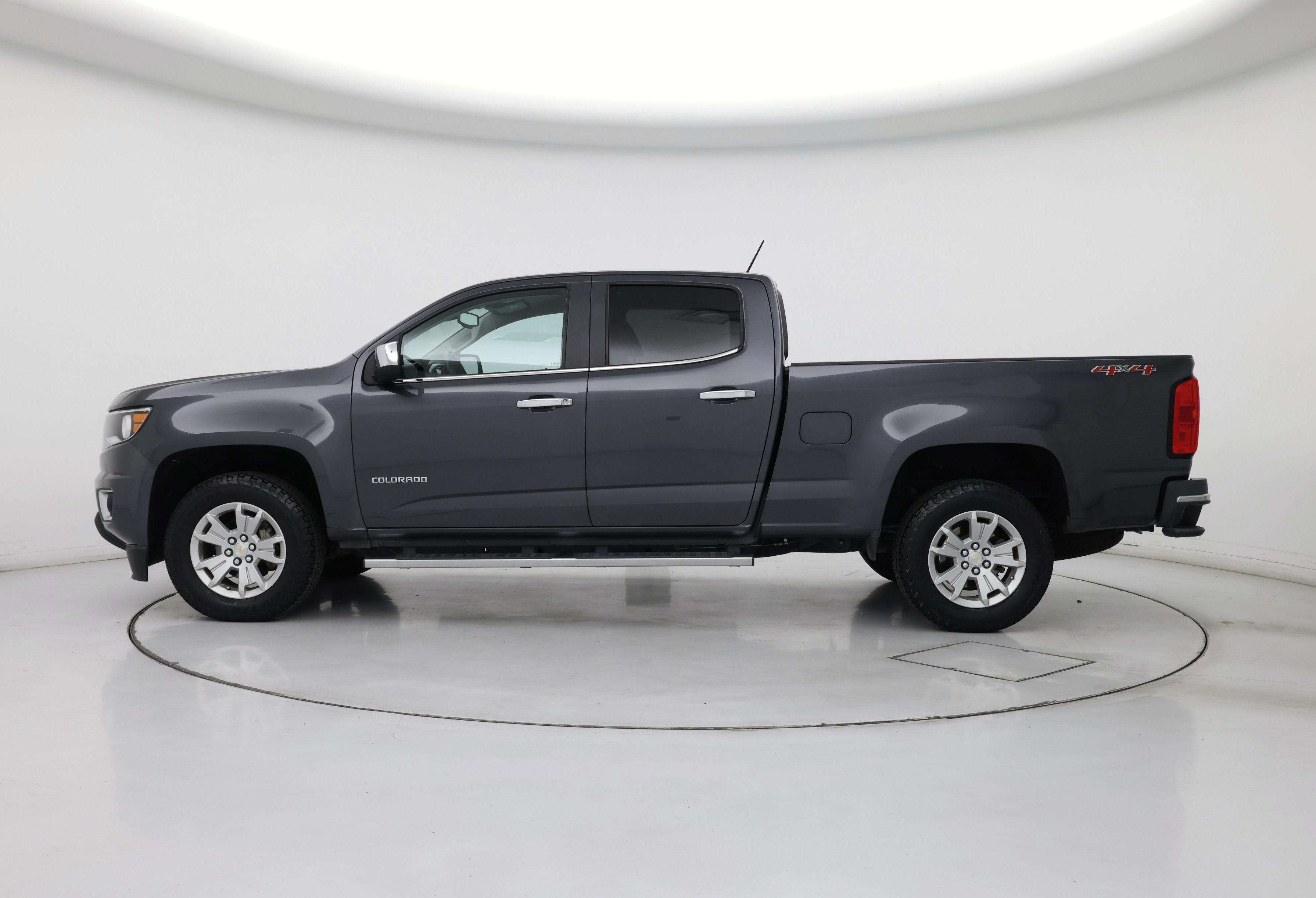 Thumbnail: 2016 Chevrolet Colorado - 3