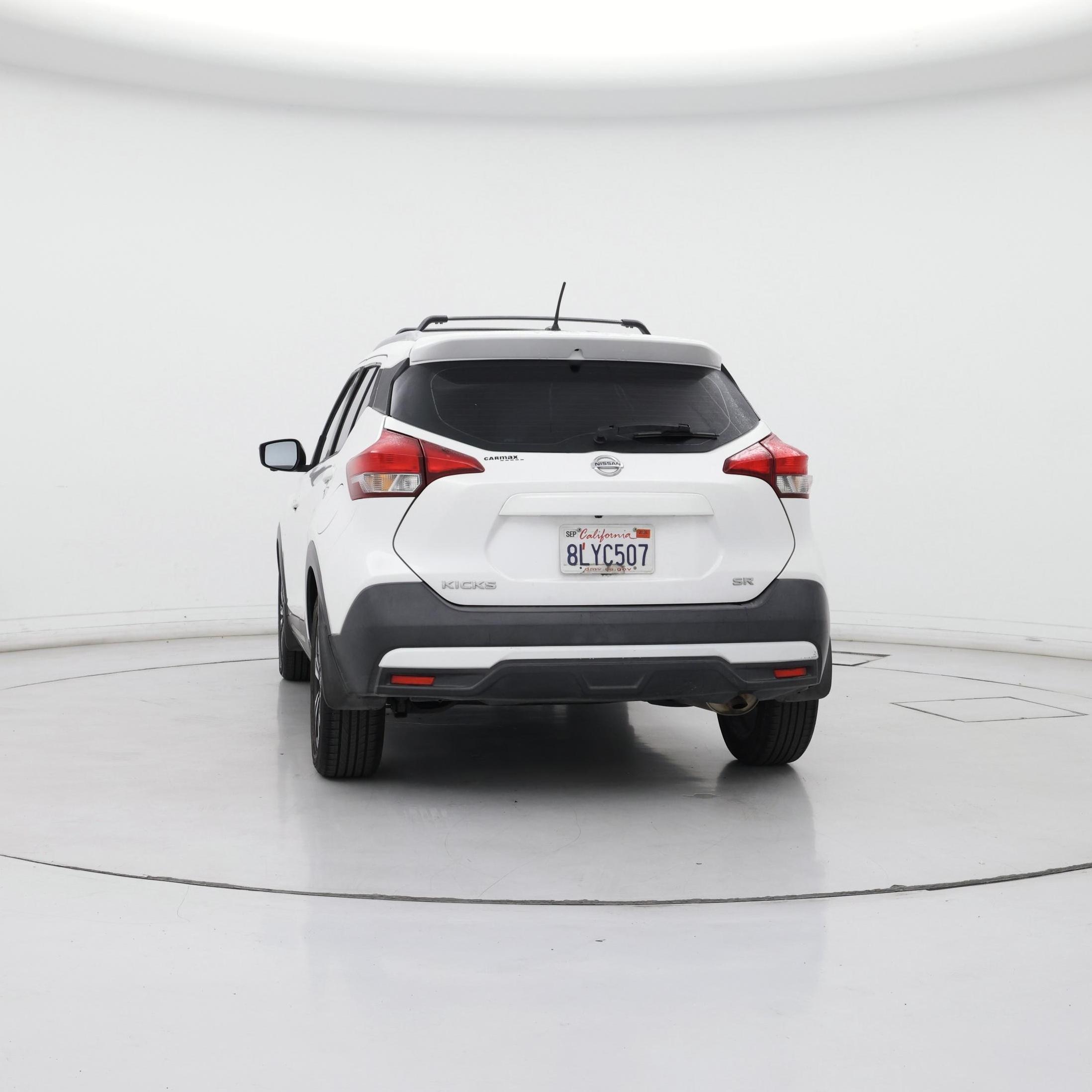 Thumbnail: 2019 Nissan Kicks - 6