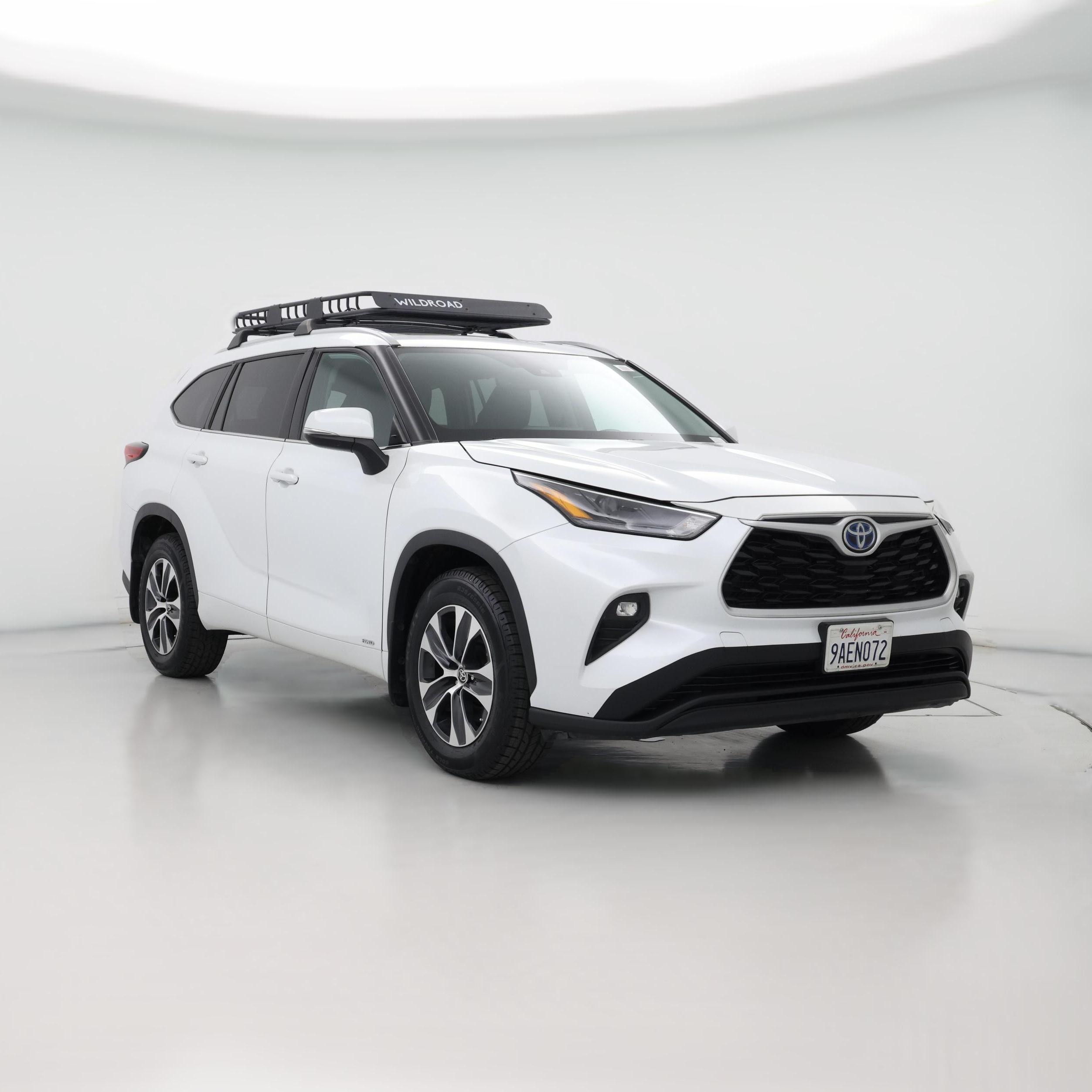 Thumbnail: 2022 Toyota Highlander - 1