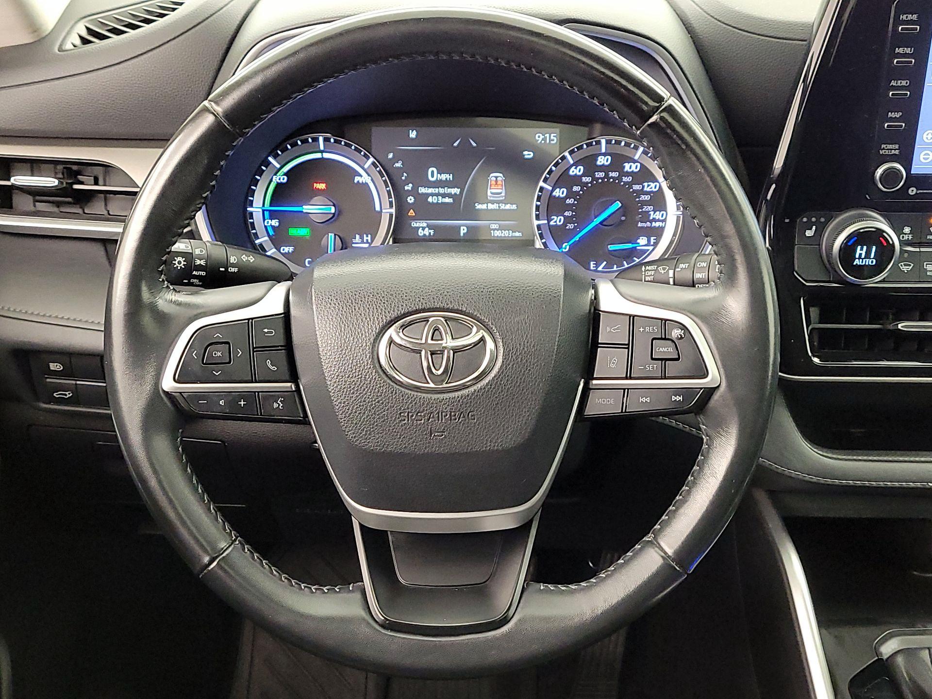 Thumbnail: 2022 Toyota Highlander - 10