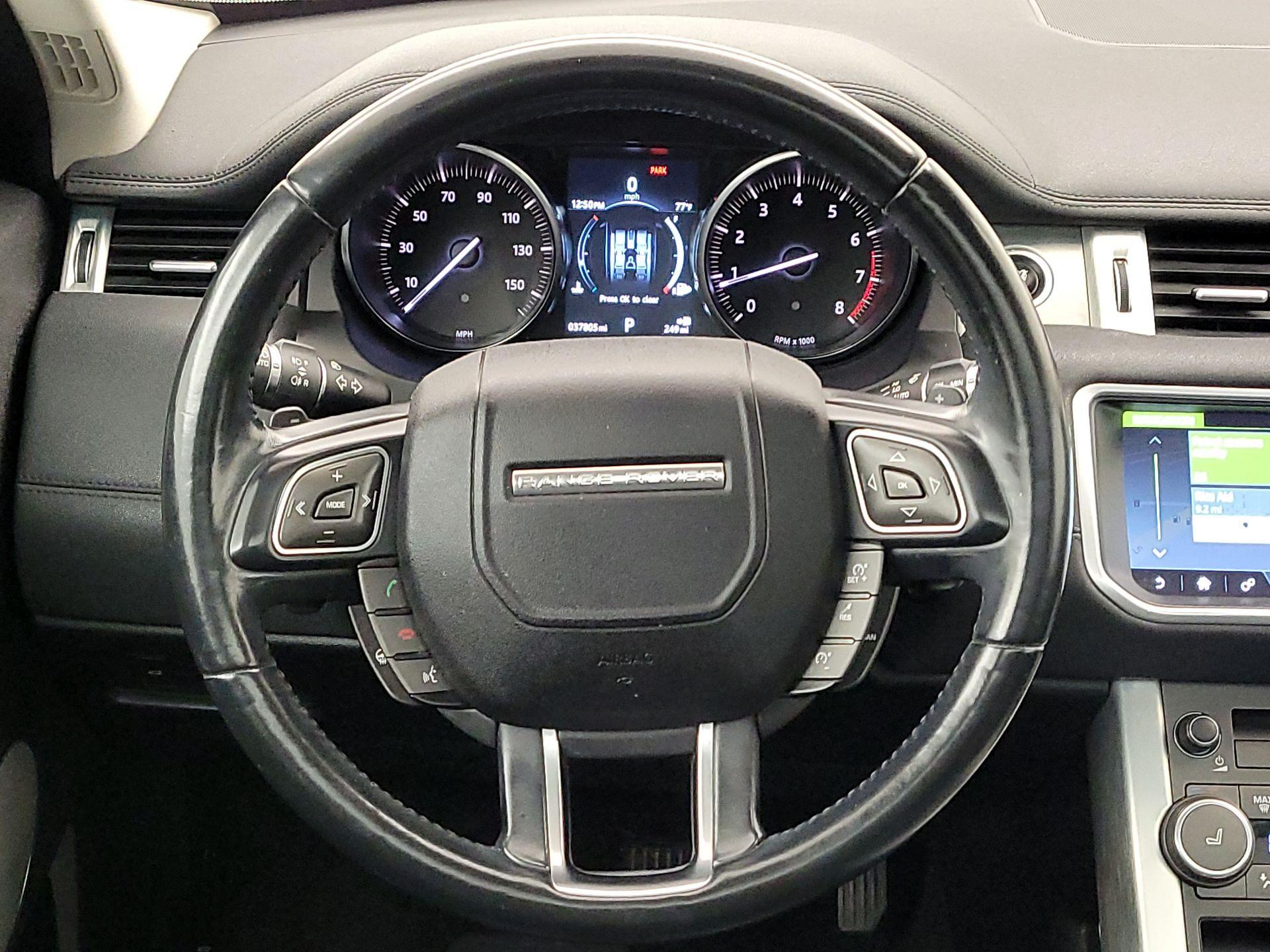 Thumbnail: 2017 Land Rover Range Rover Evoque - 10