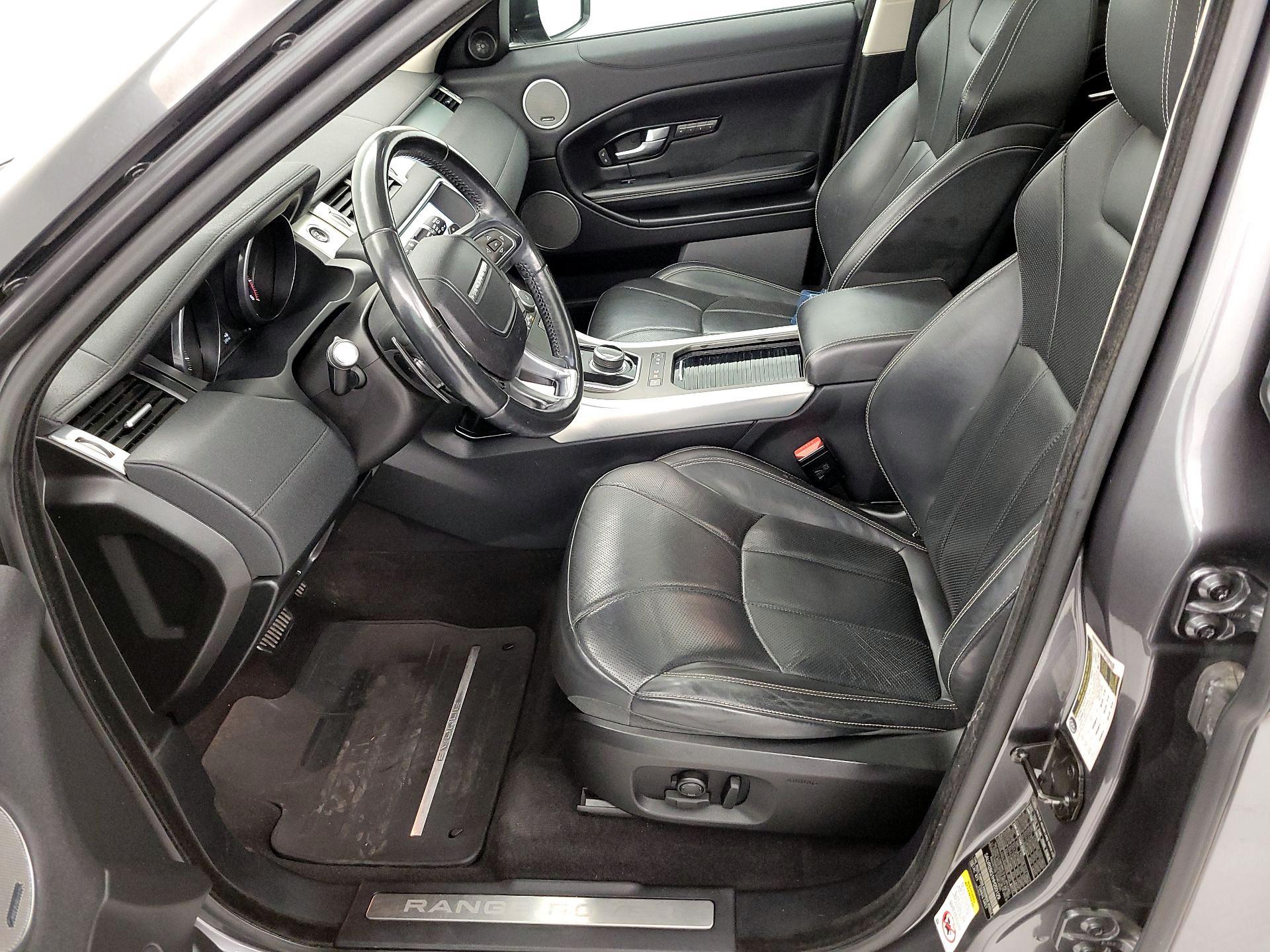 Thumbnail: 2017 Land Rover Range Rover Evoque - 11