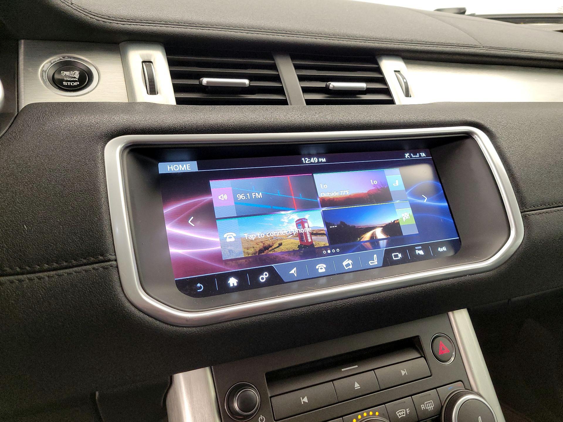 Thumbnail: 2017 Land Rover Range Rover Evoque - 16