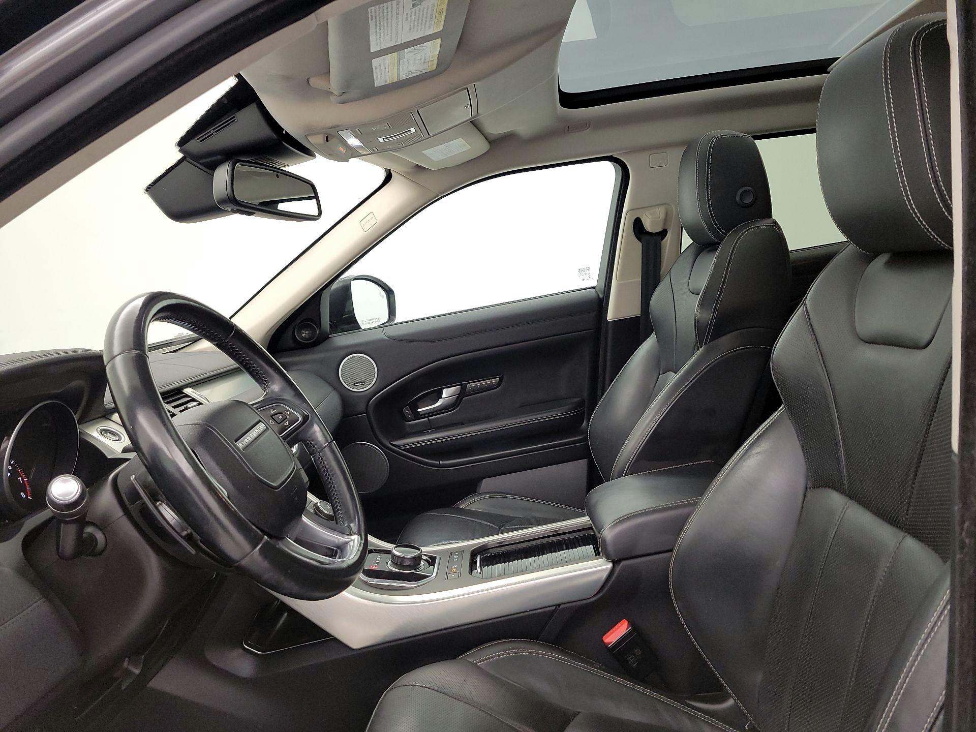 Thumbnail: 2017 Land Rover Range Rover Evoque - 20