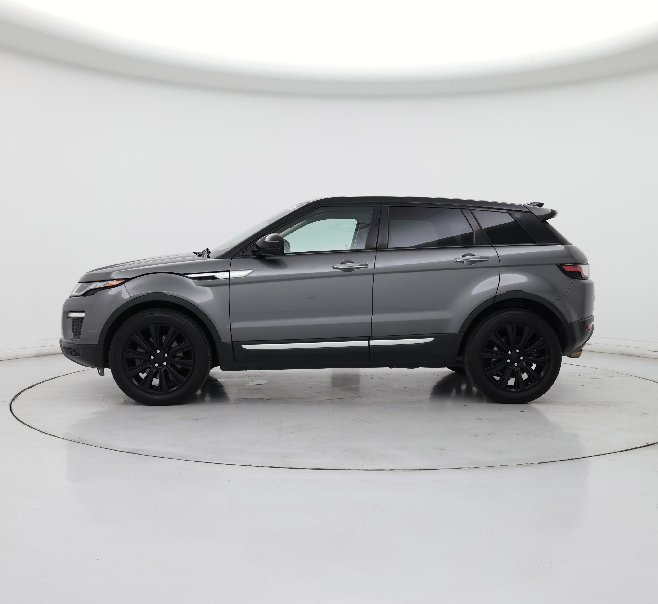 Thumbnail: 2017 Land Rover Range Rover Evoque - 3