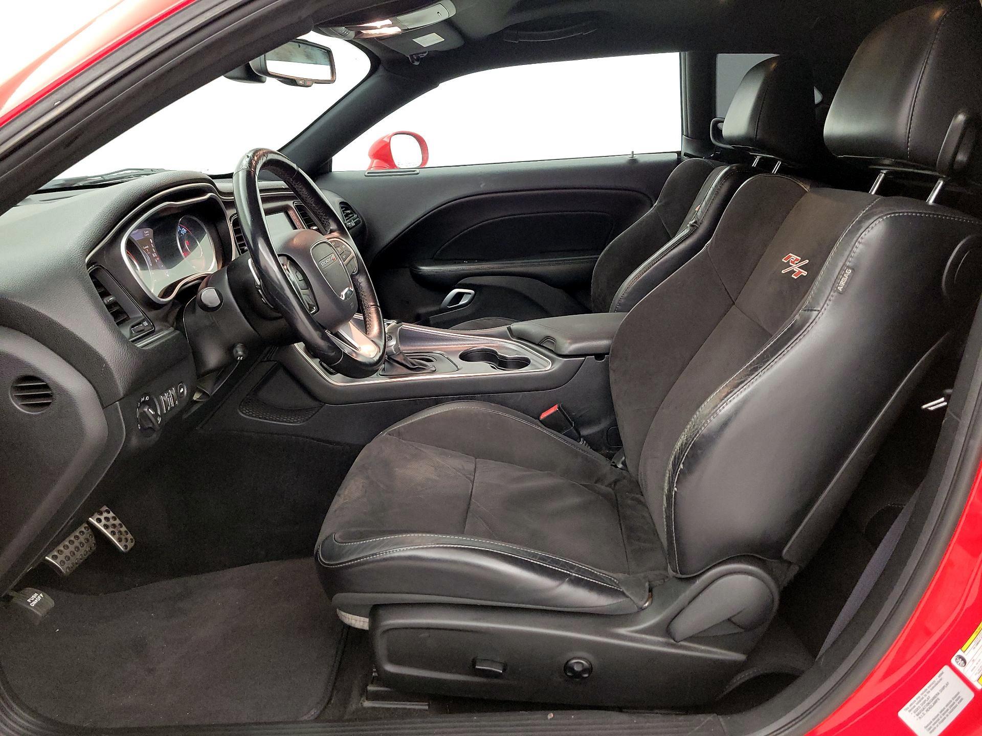 Thumbnail: 2015 Dodge Challenger - 11