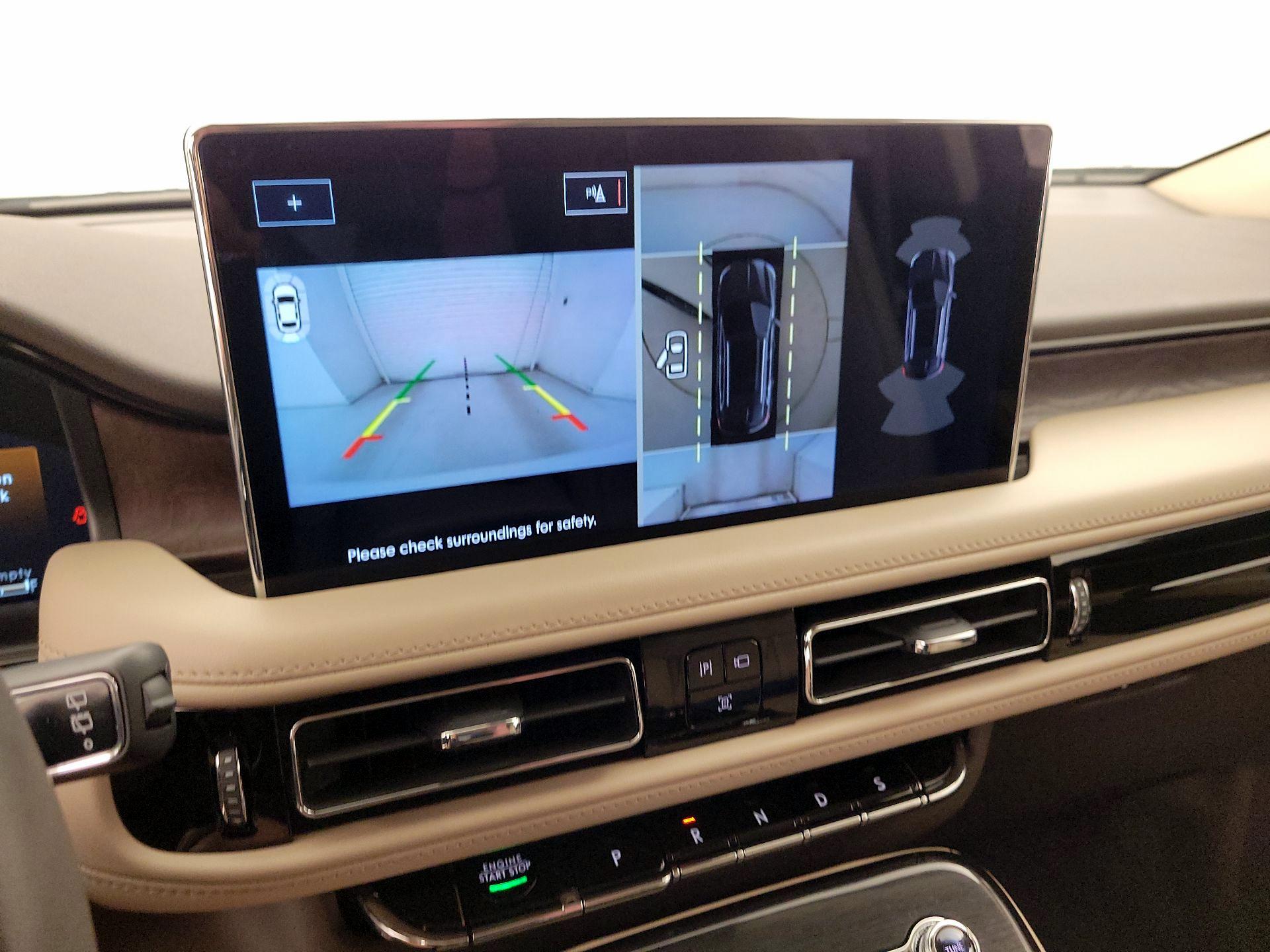 Thumbnail: 2023 Lincoln Nautilus - 15