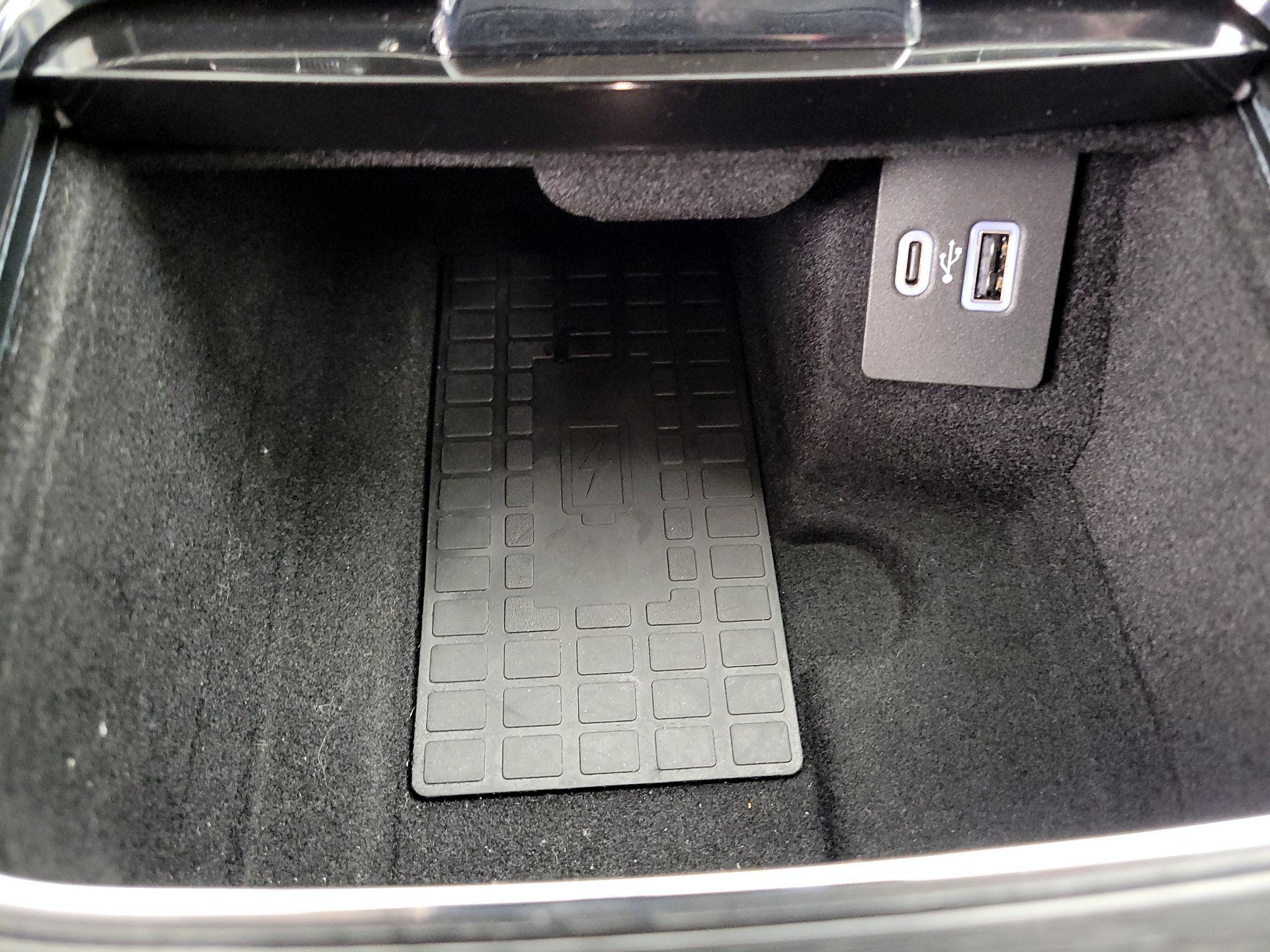 Thumbnail: 2023 Lincoln Nautilus - 19