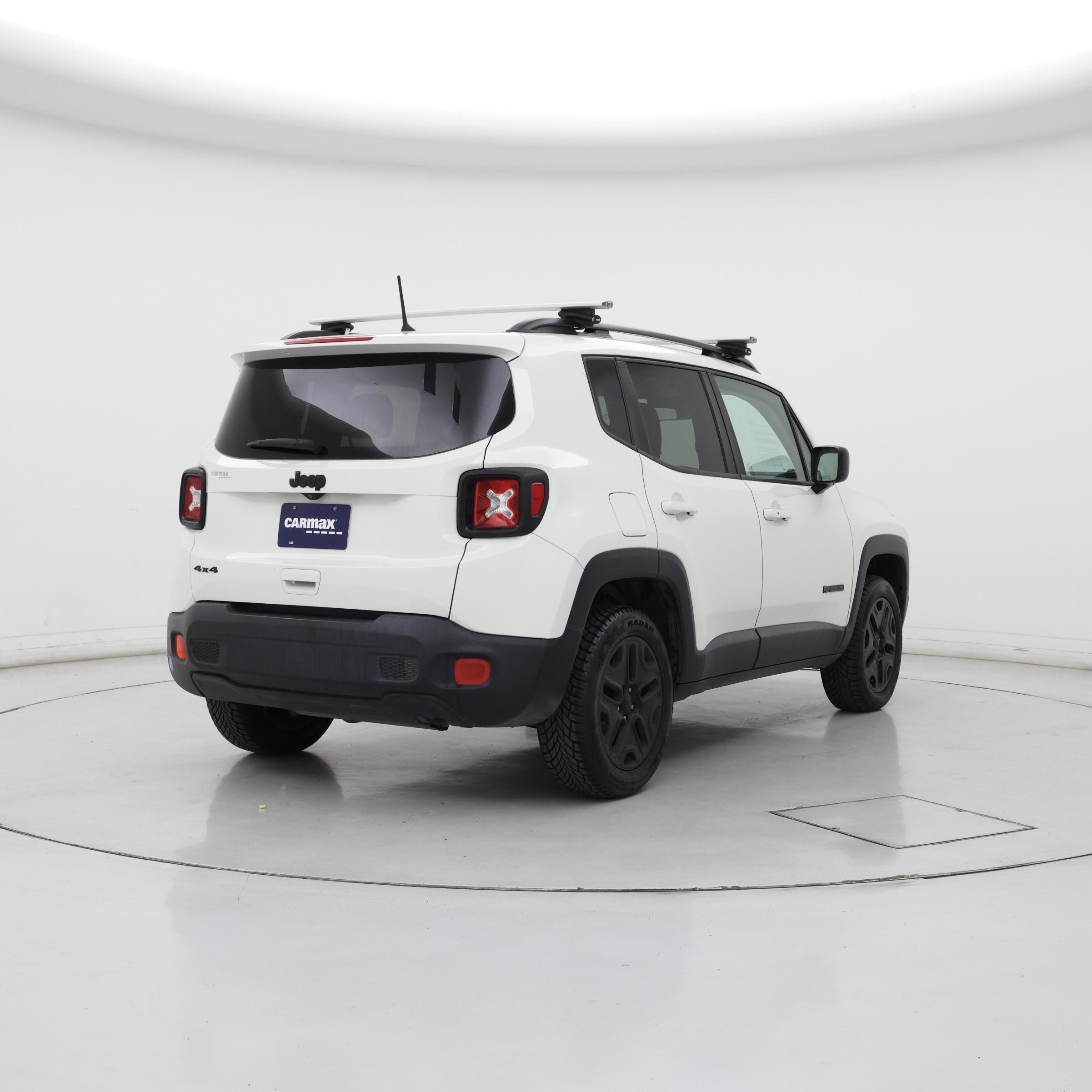 Thumbnail: 2018 Jeep Renegade - 8
