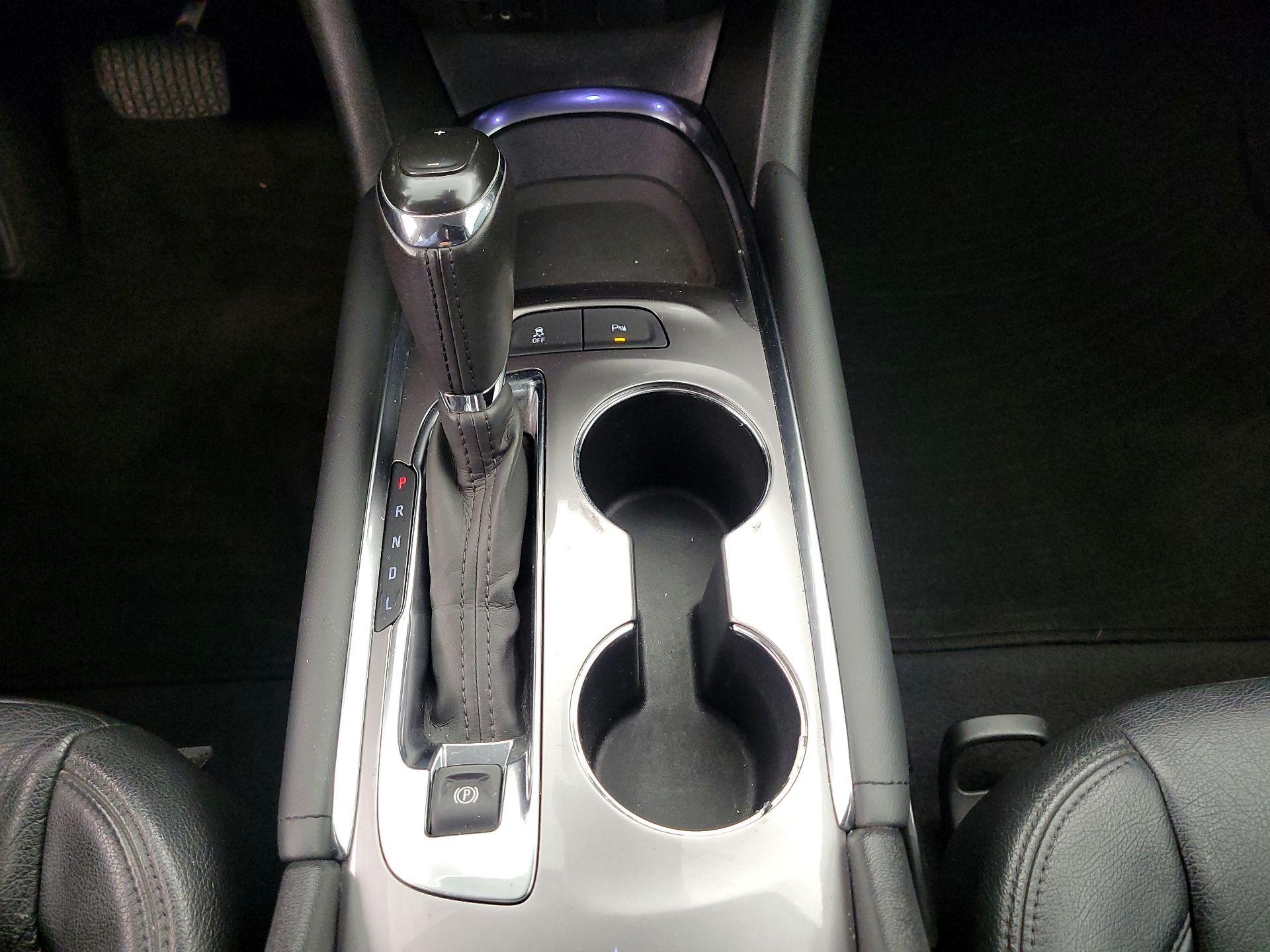 Thumbnail: 2018 Chevrolet Malibu - 18