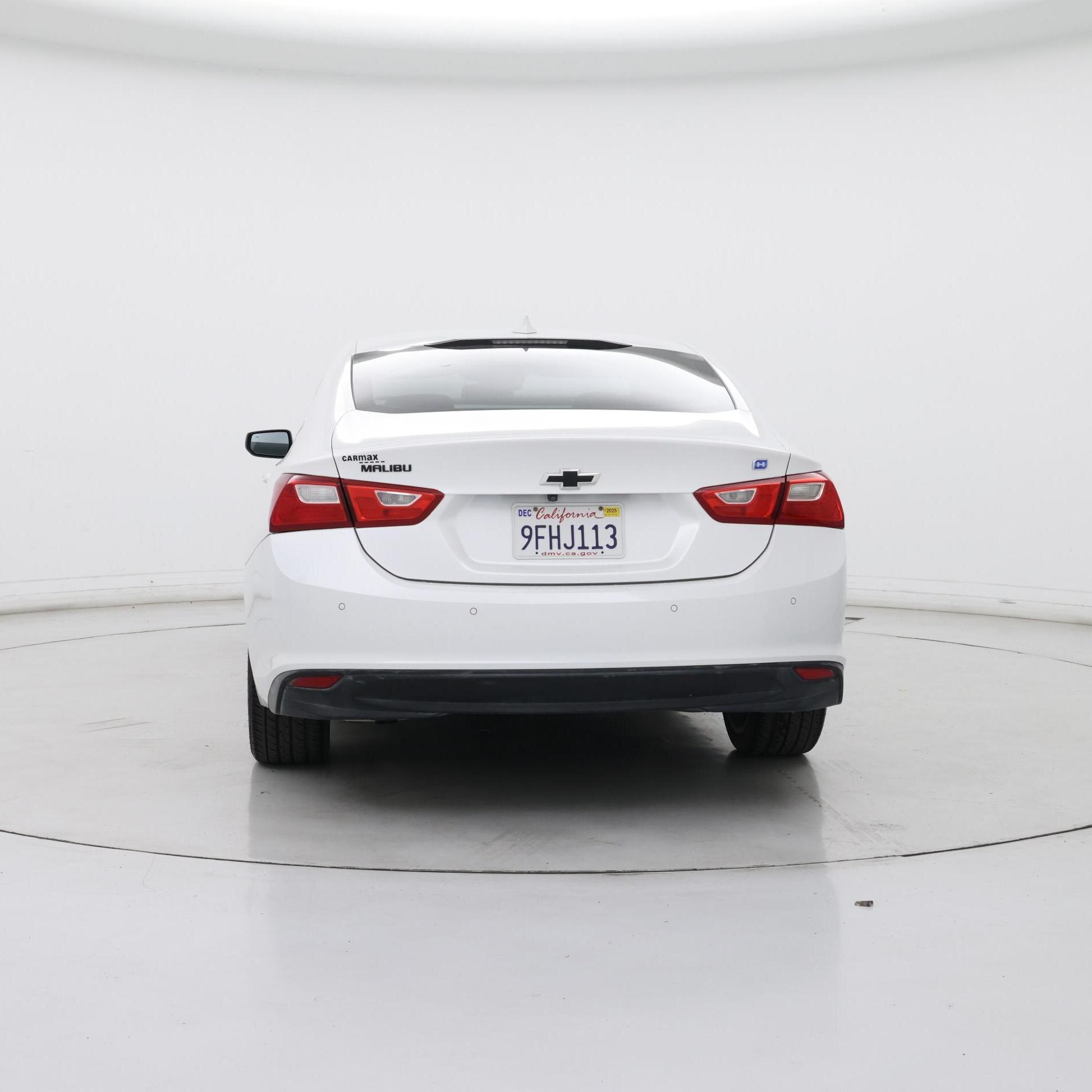 Thumbnail: 2018 Chevrolet Malibu - 6