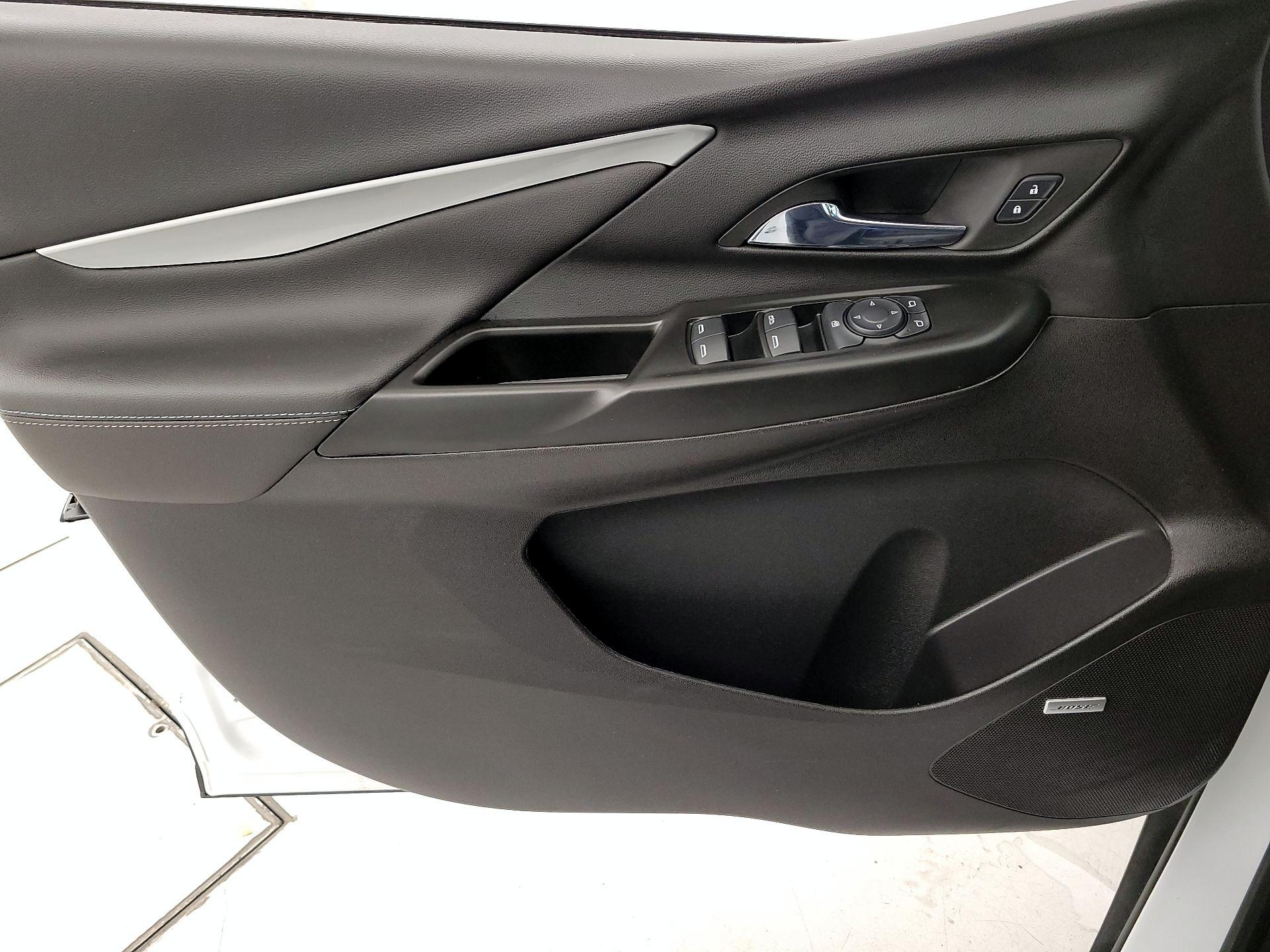 Thumbnail: 2023 Chevrolet Bolt EV - 12